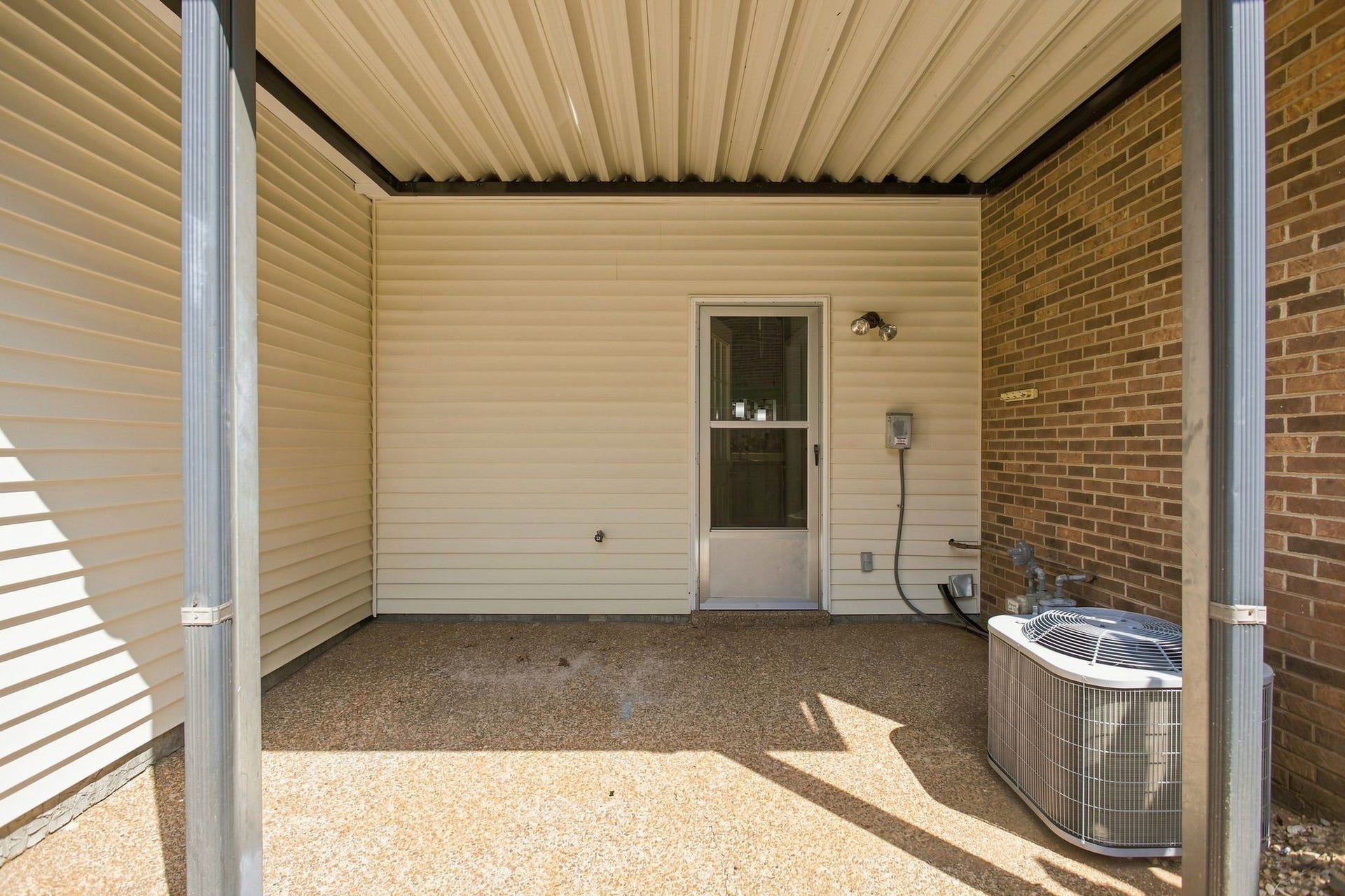 2039 Union Pl, Columbia, TN 38401 2039 Union Pl, Columbia, TN 38401