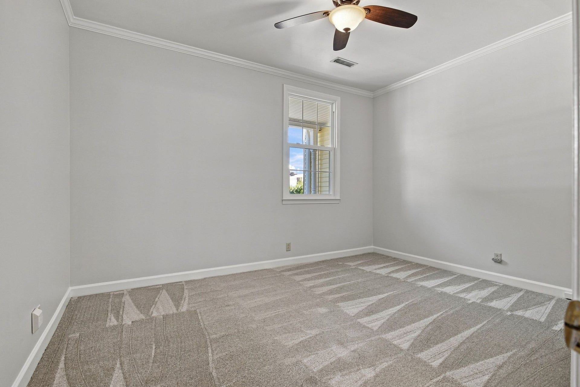 2039 Union Pl, Columbia, TN 38401 2039 Union Pl, Columbia, TN 38401