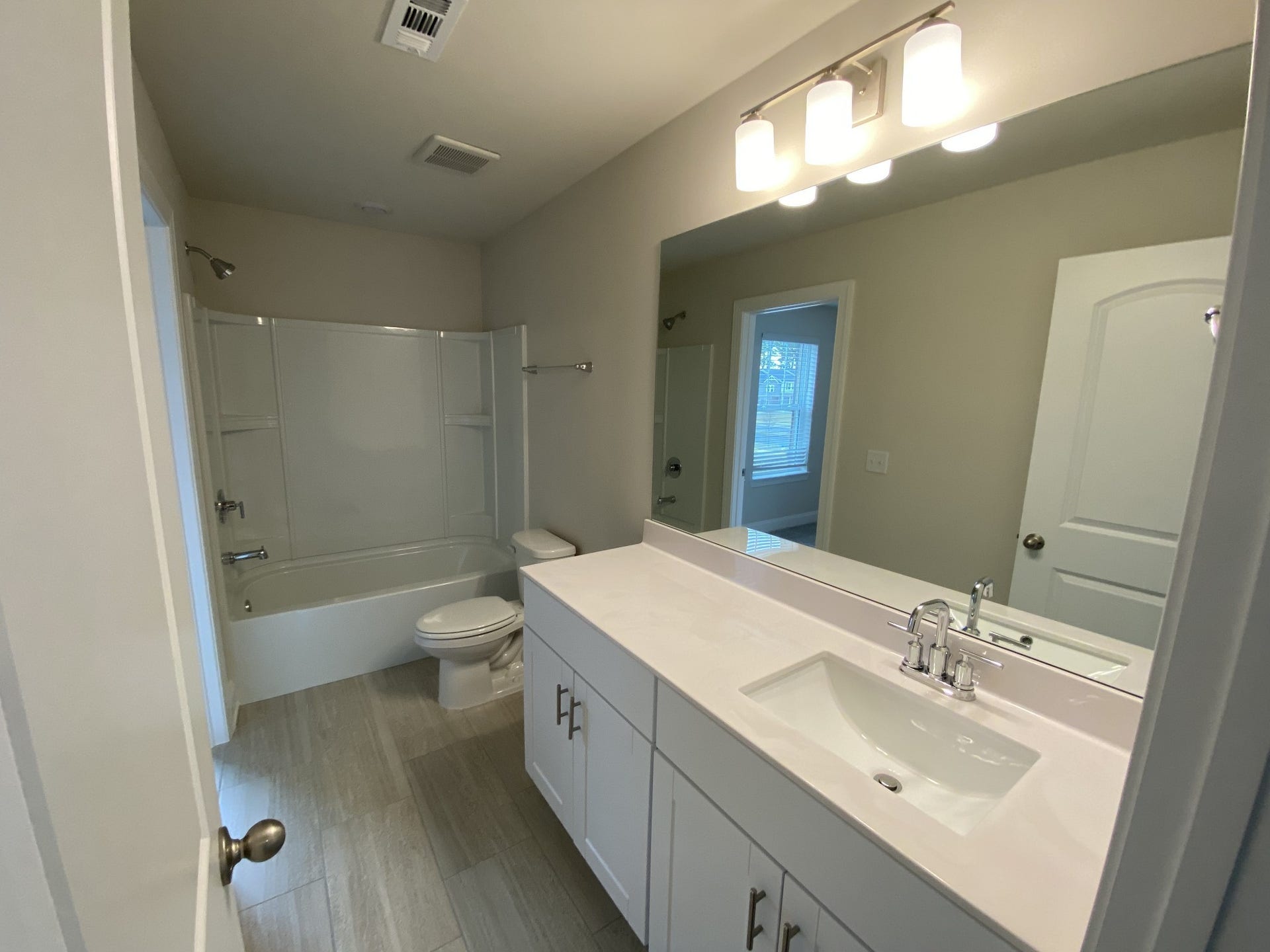 356 Wiregrass Ln, Columbia, TN 38401 356 Wiregrass Ln, Columbia, TN 38401