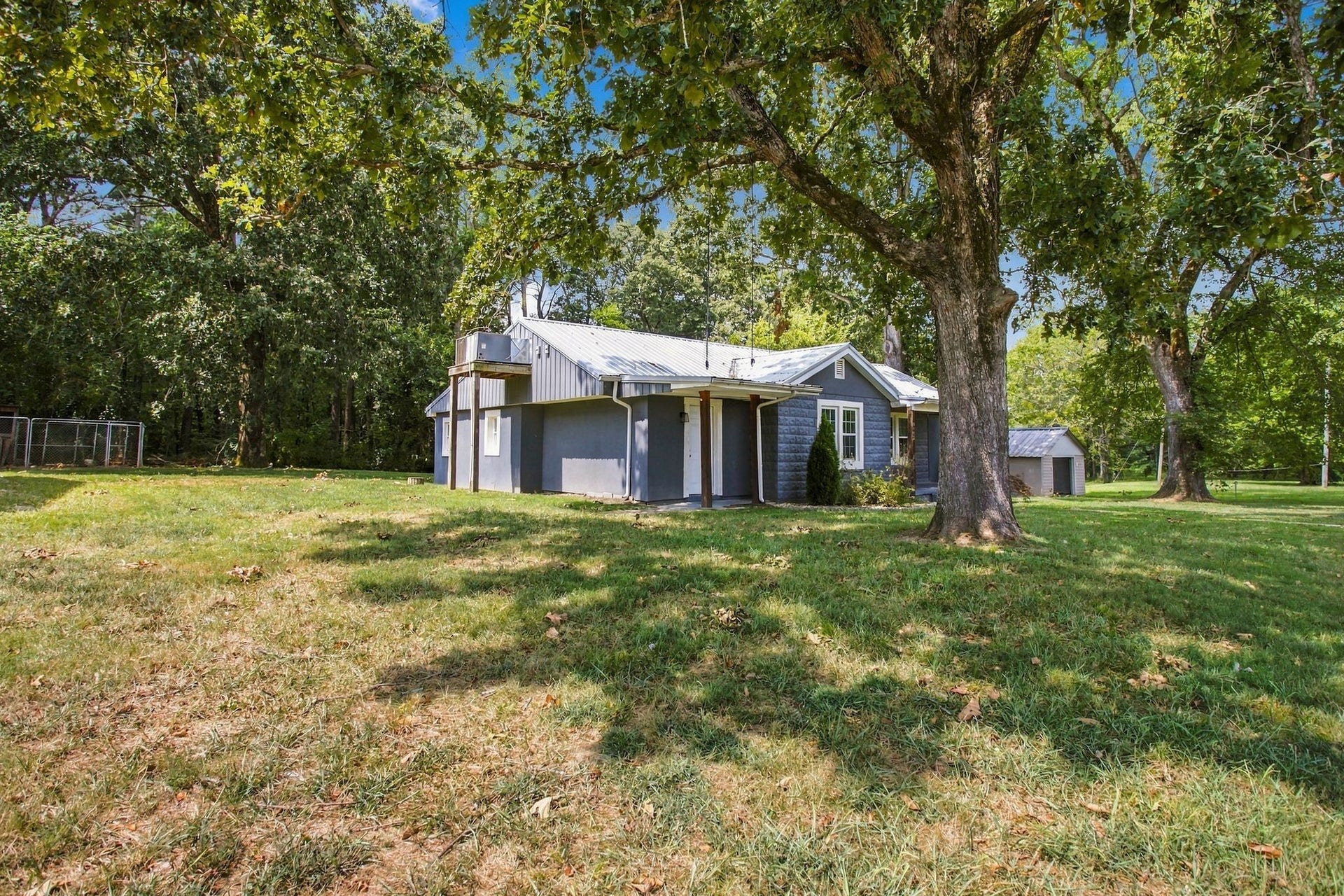 8980 S Old Highway 43, Mount Pleasant, TN 38474 8980 S Old Highway 43, Mount Pleasant, TN 38474