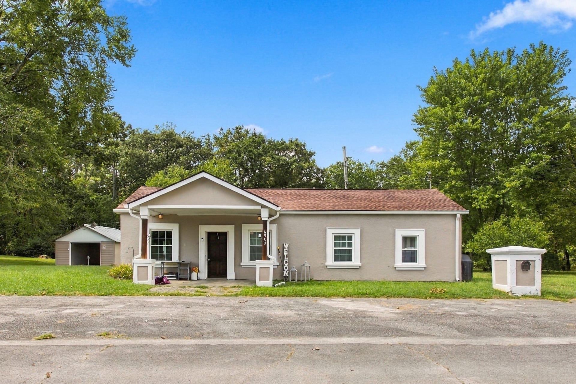 8980 S Old Highway 43, Mount Pleasant, TN 38474 8980 S Old Highway 43, Mount Pleasant, TN 38474