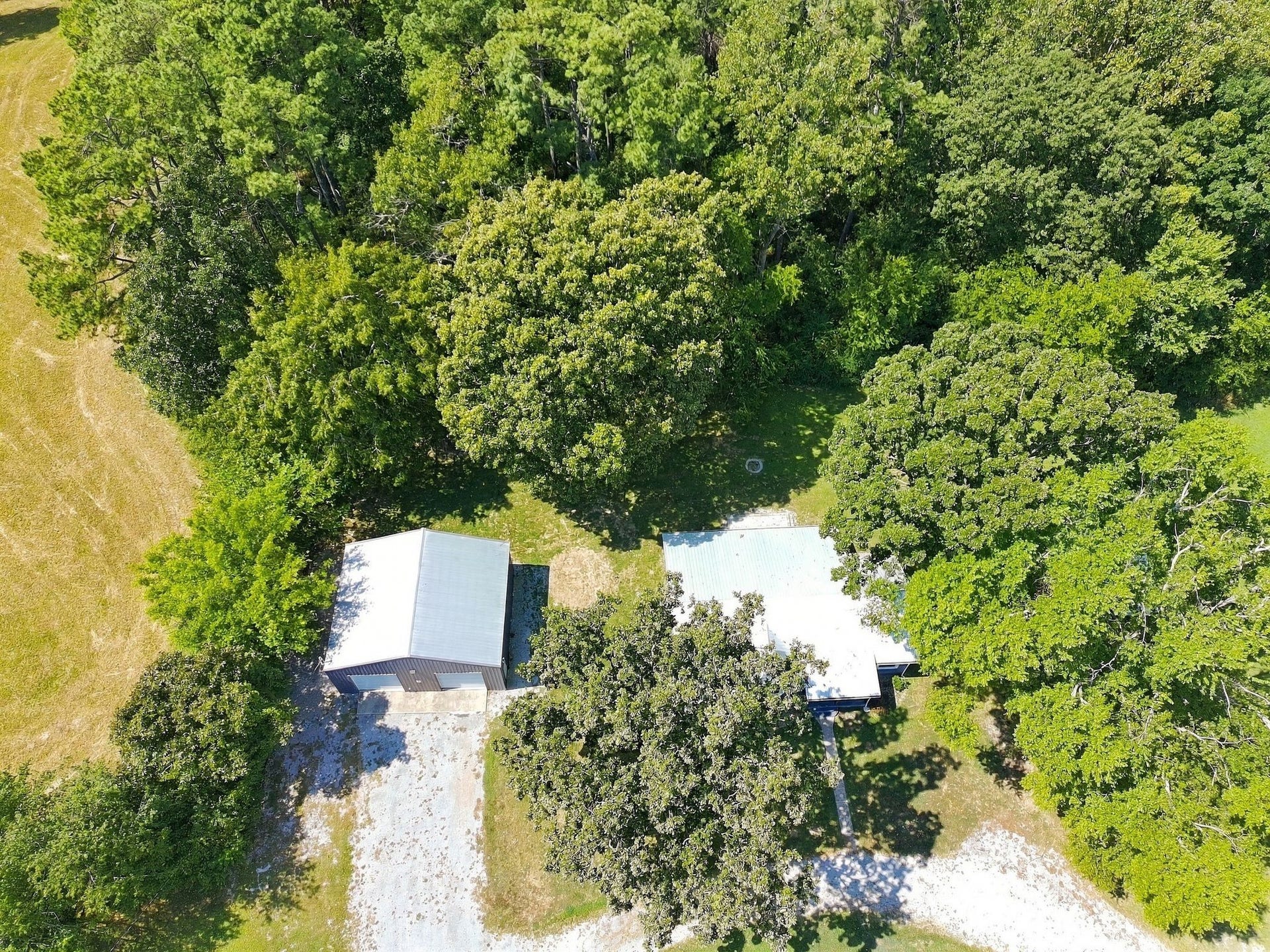 8980 S Old Highway 43, Mount Pleasant, TN 38474 8980 S Old Highway 43, Mount Pleasant, TN 38474
