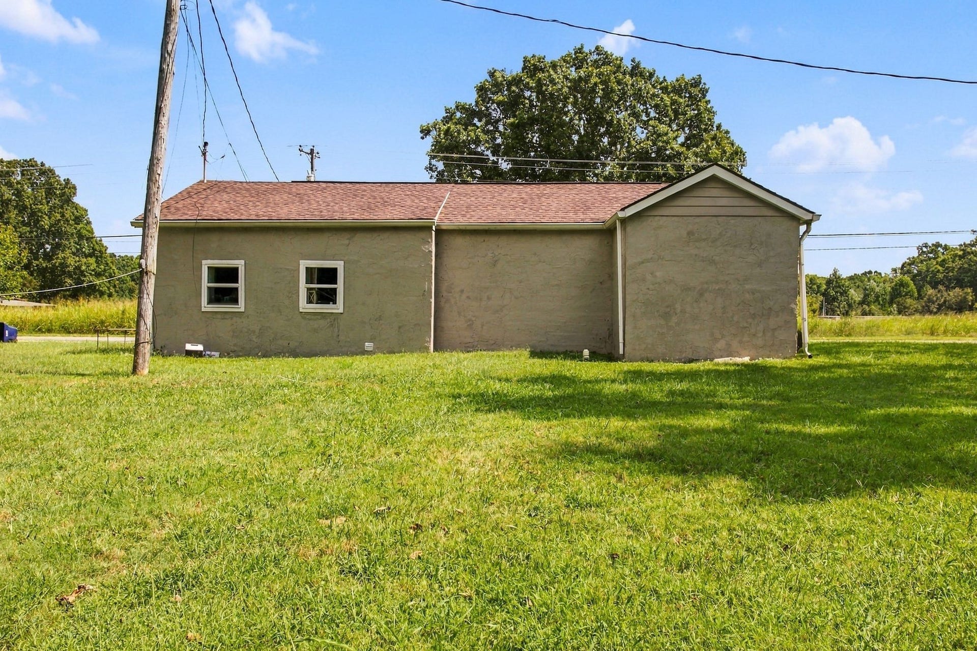 8980 S Old Highway 43, Mount Pleasant, TN 38474 8980 S Old Highway 43, Mount Pleasant, TN 38474