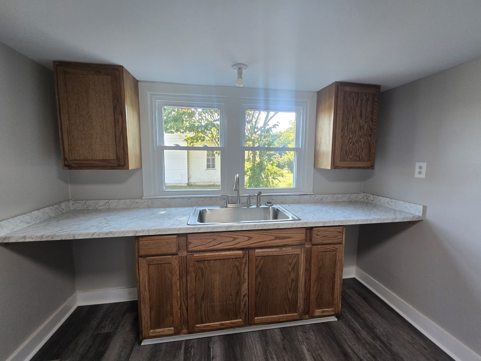 1119 N Main St, Mount Pleasant, TN 38474 1119 N Main St, Mount Pleasant, TN 38474