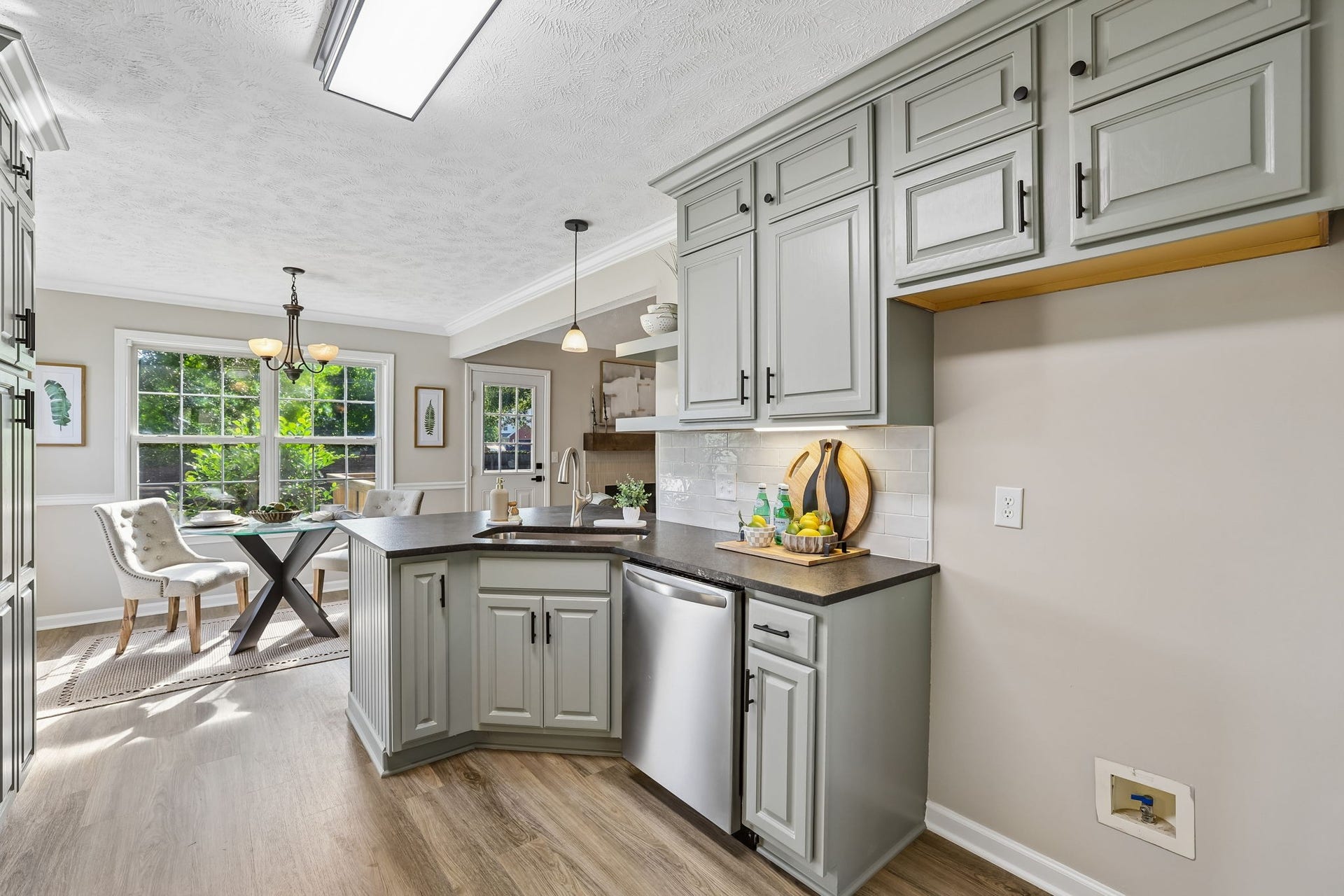 1529 Lews Ct, Murfreesboro, TN 37128 1529 Lews Ct, Murfreesboro, TN 37128