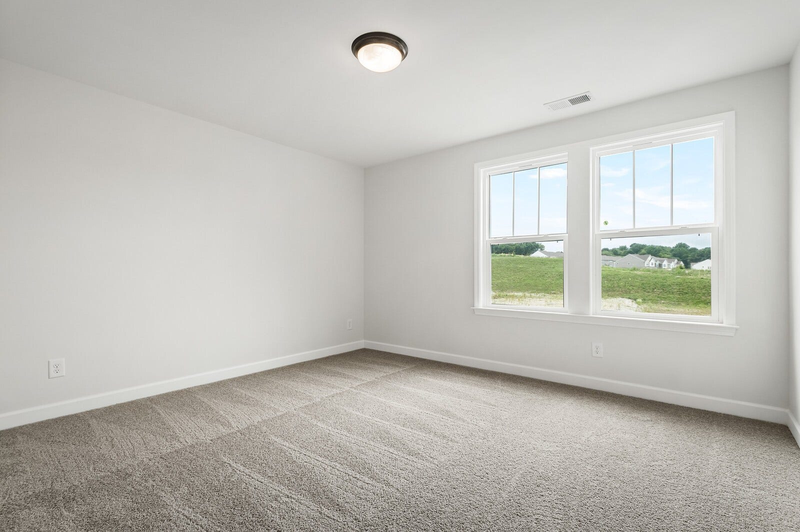 1933 Hildebrand Lane, Columbia, TN 38401 1933 Hildebrand Lane, Columbia, TN 38401