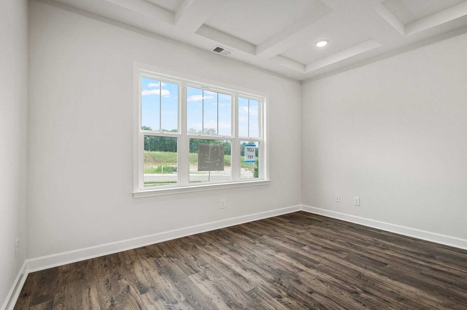 1933 Hildebrand Lane, Columbia, TN 38401 1933 Hildebrand Lane, Columbia, TN 38401