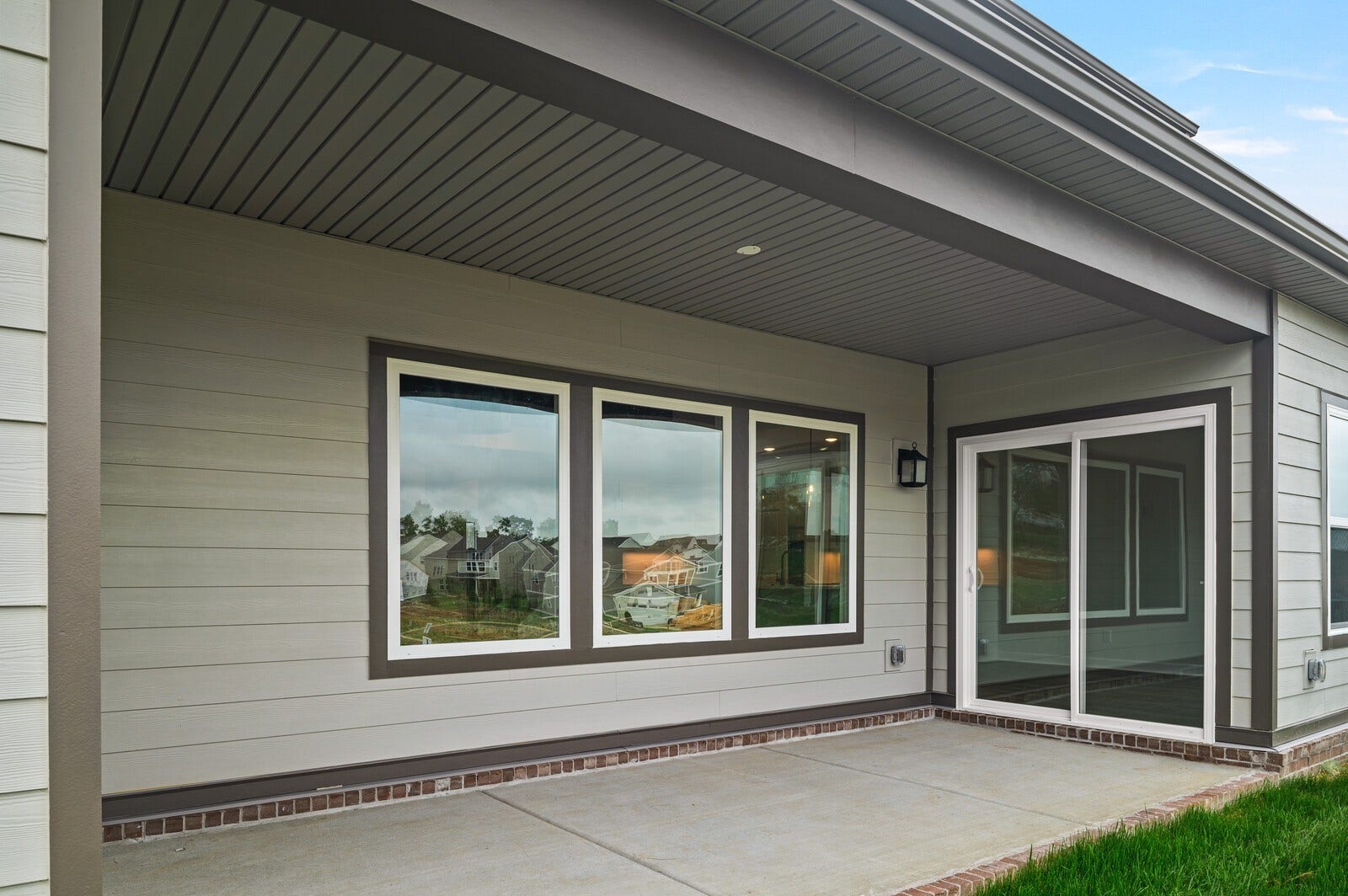 1933 Hildebrand Lane, Columbia, TN 38401 1933 Hildebrand Lane, Columbia, TN 38401