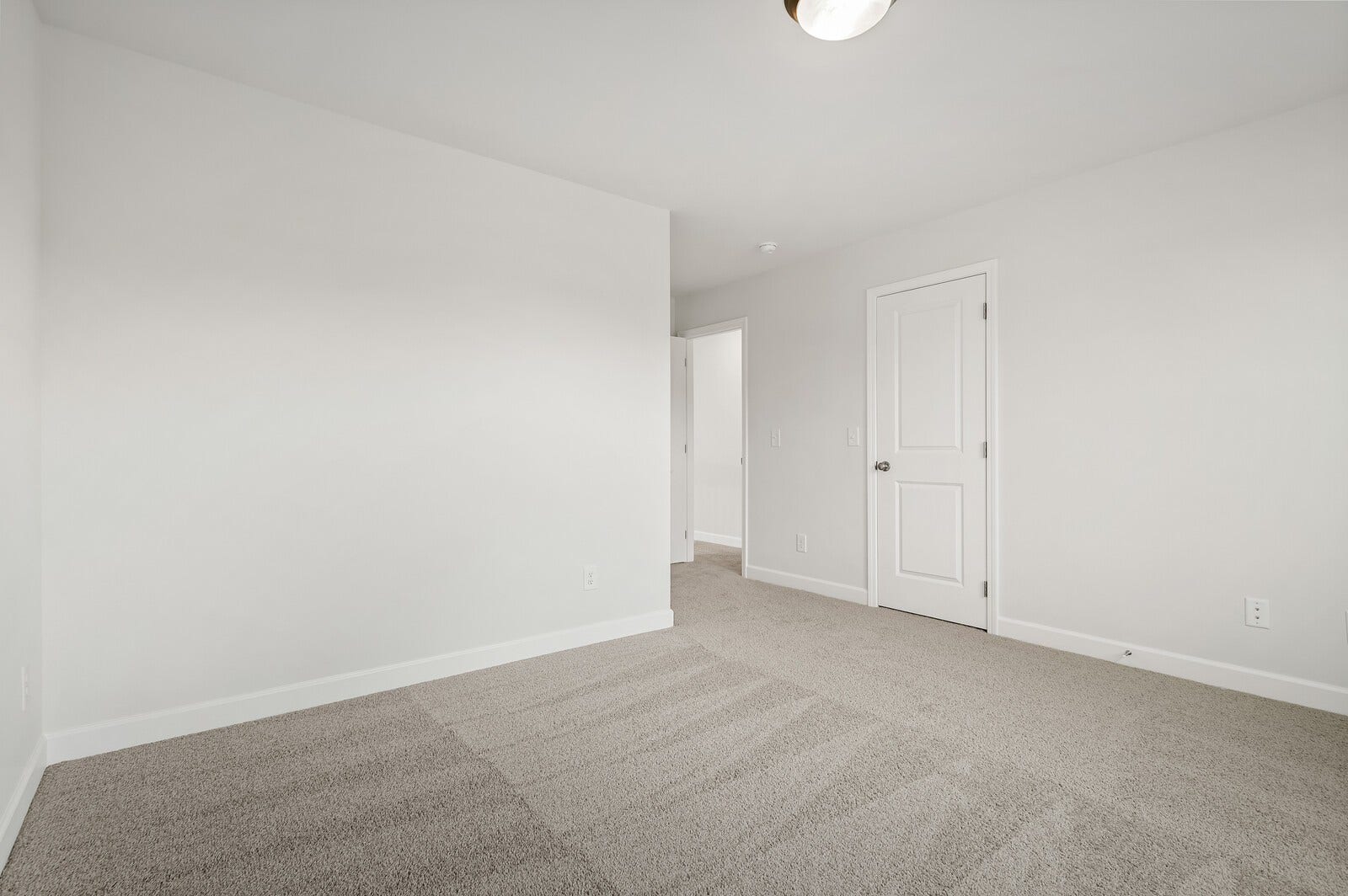 1933 Hildebrand Lane, Columbia, TN 38401 1933 Hildebrand Lane, Columbia, TN 38401