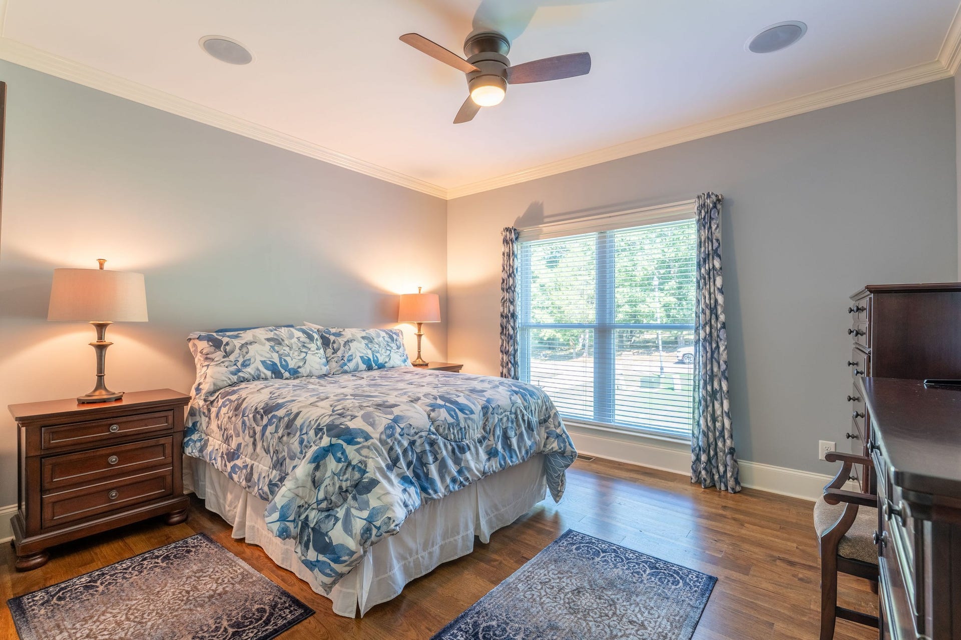 1725 Mayflower Dr, Columbia, TN 38401