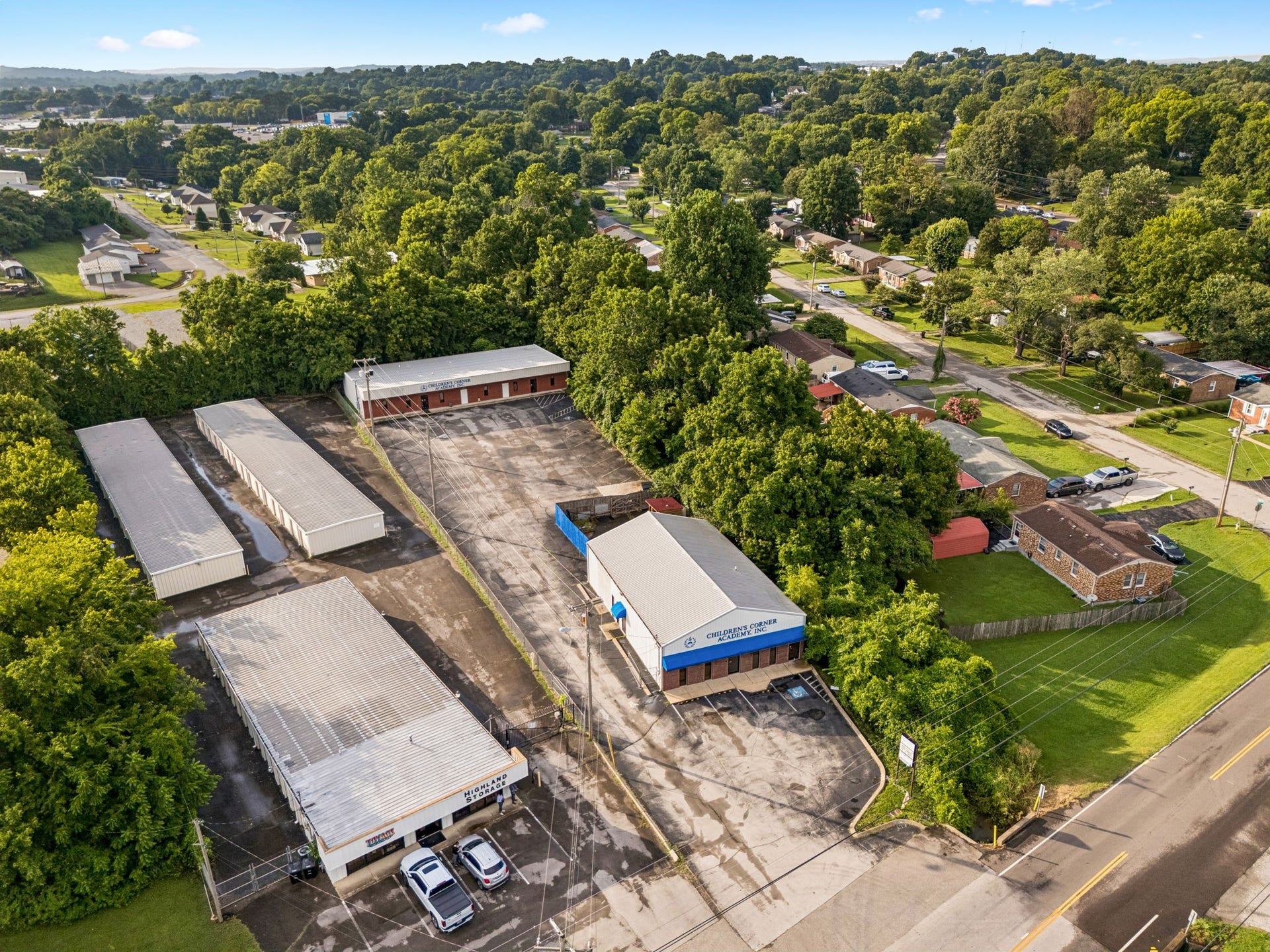 2400 Highland Ave, Columbia, TN 38401 2400 Highland Ave, Columbia, TN 38401