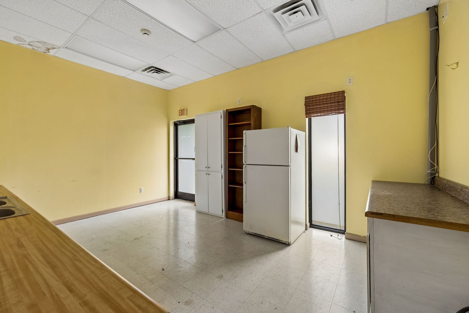 2400 Highland Ave, Columbia, TN 38401 2400 Highland Ave, Columbia, TN 38401