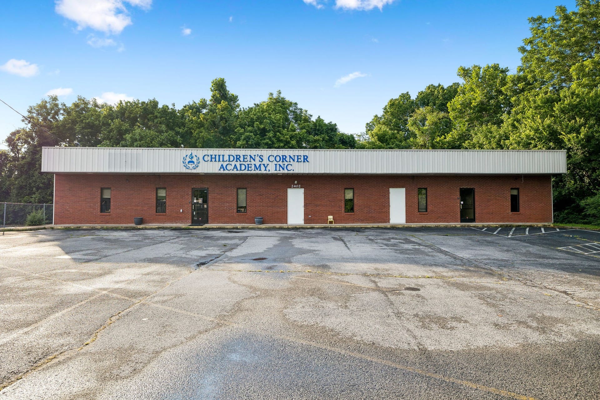 2400 Highland Ave, Columbia, TN 38401 2400 Highland Ave, Columbia, TN 38401