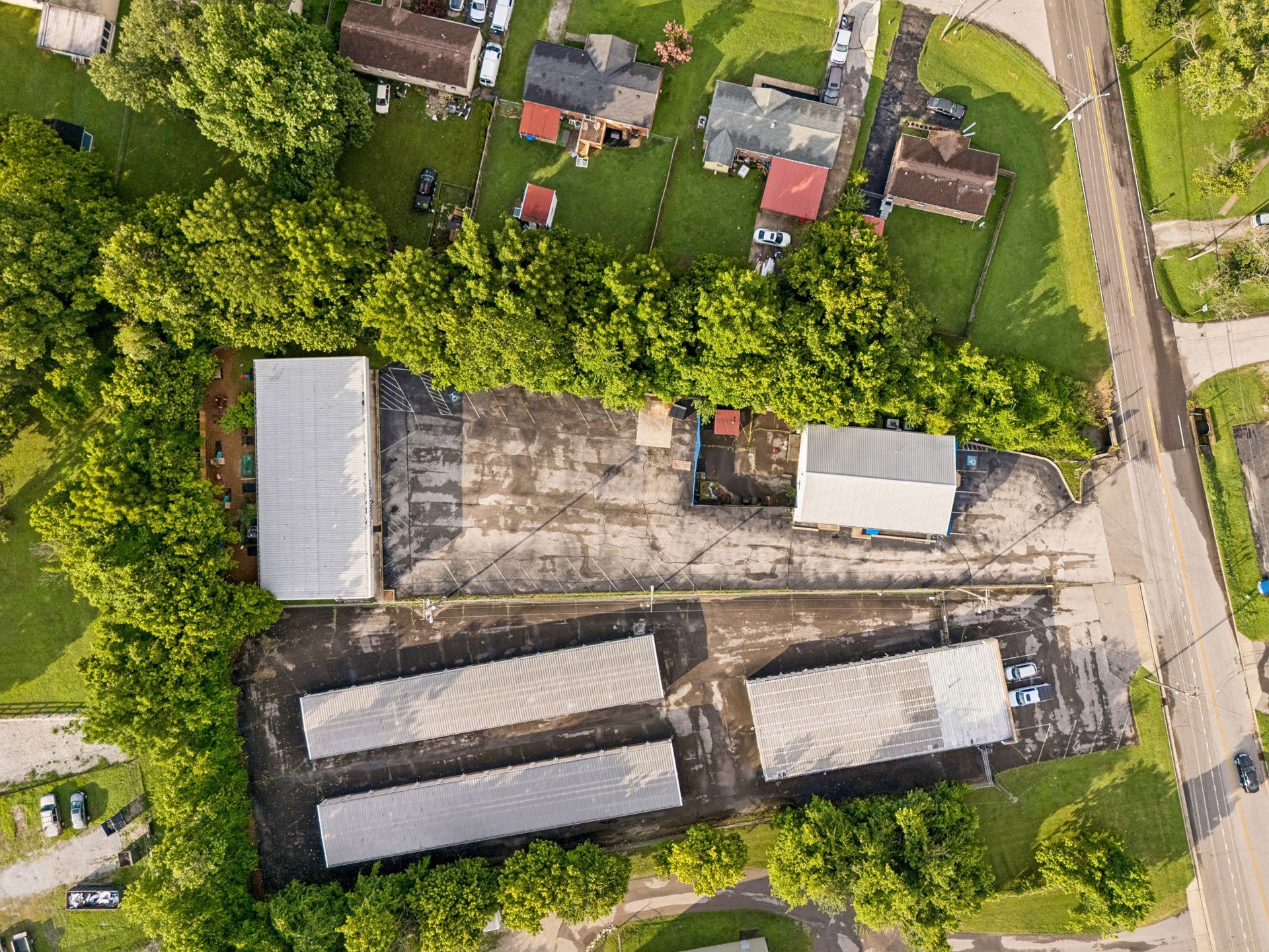 2400 Highland Ave, Columbia, TN 38401 2400 Highland Ave, Columbia, TN 38401