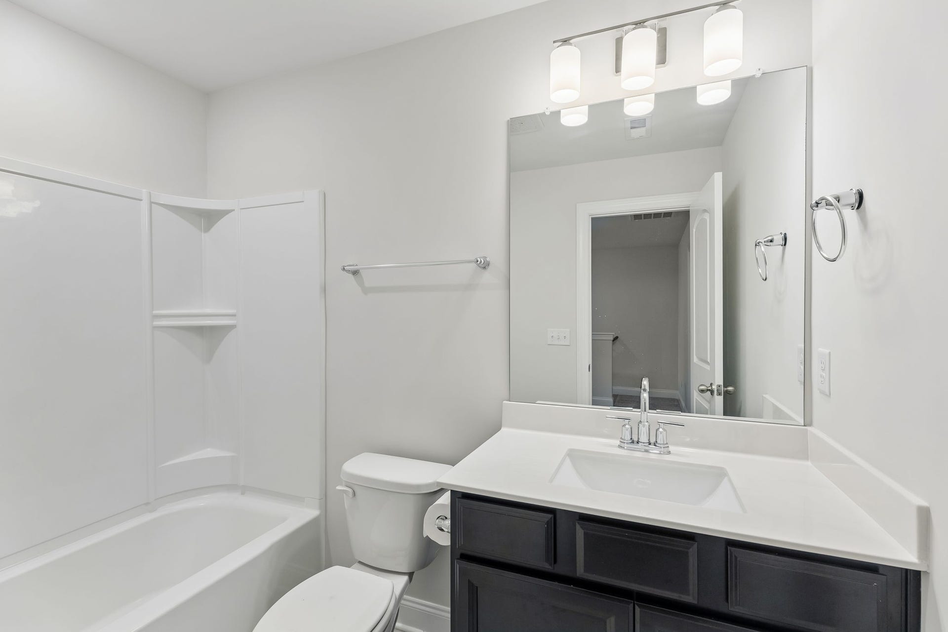 1017 McKee Ct, Columbia, TN 38401 1017 McKee Ct, Columbia, TN 38401