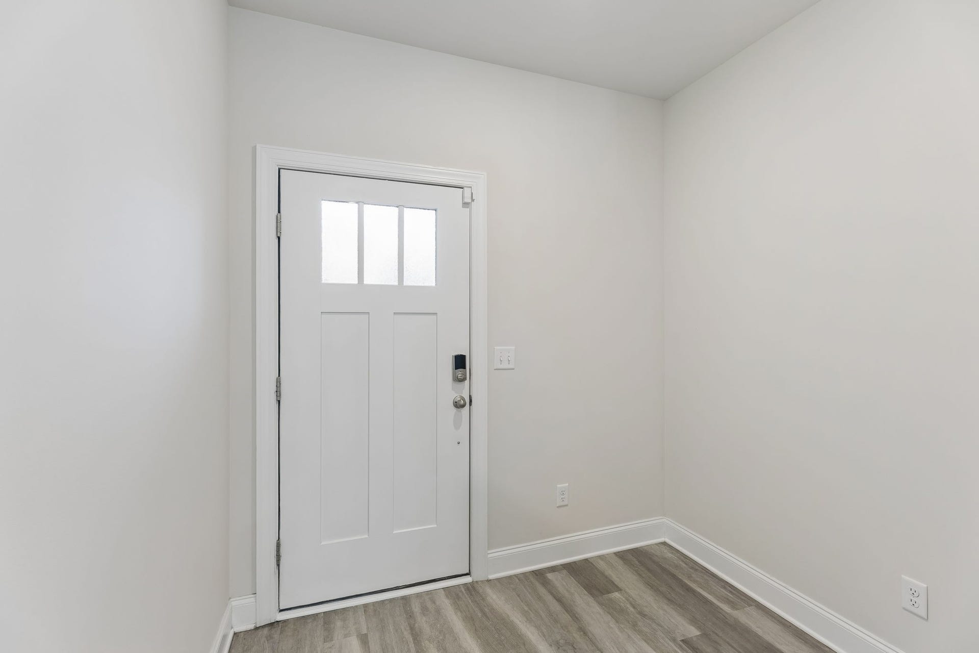 1017 McKee Ct, Columbia, TN 38401 1017 McKee Ct, Columbia, TN 38401