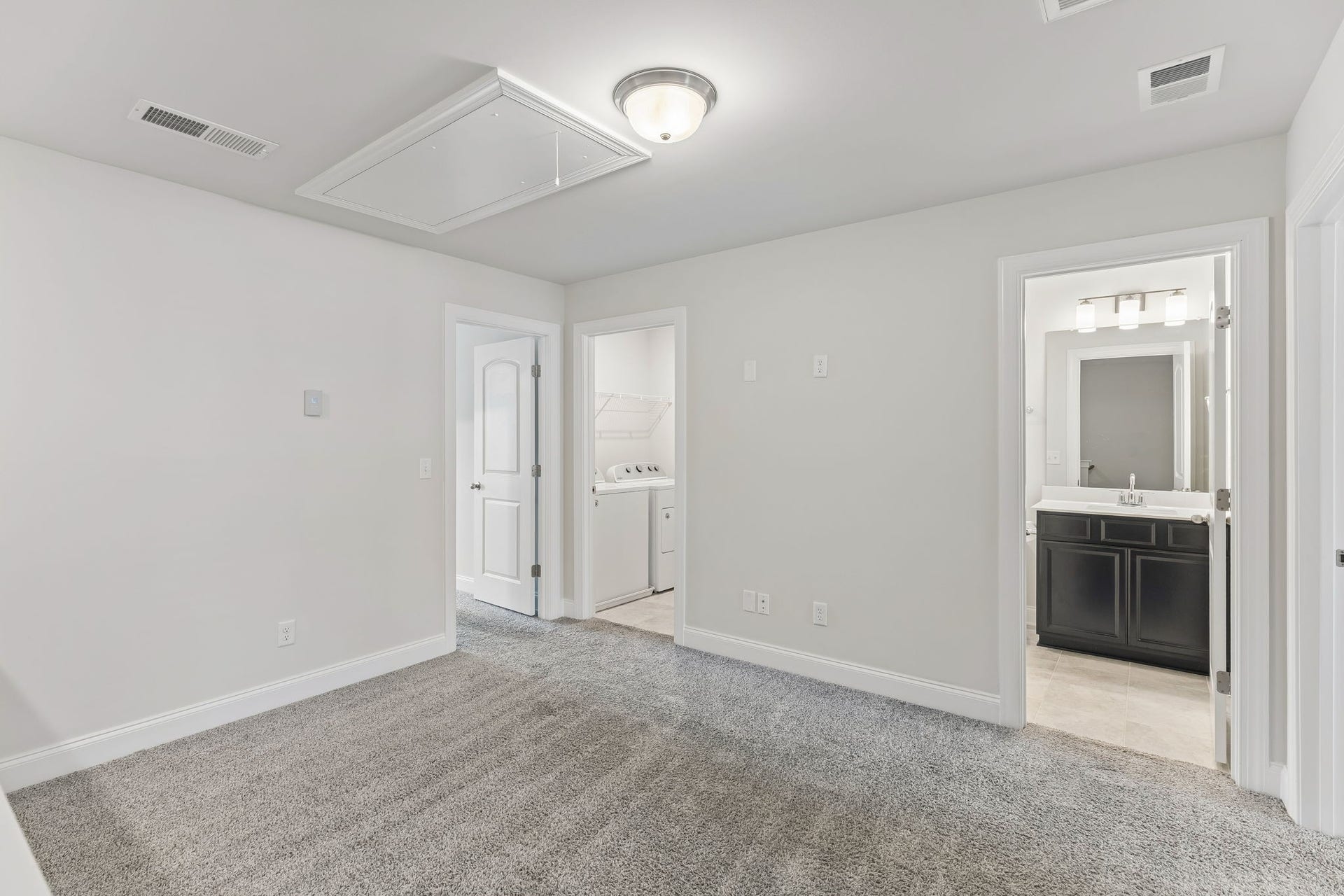 1017 McKee Ct, Columbia, TN 38401 1017 McKee Ct, Columbia, TN 38401