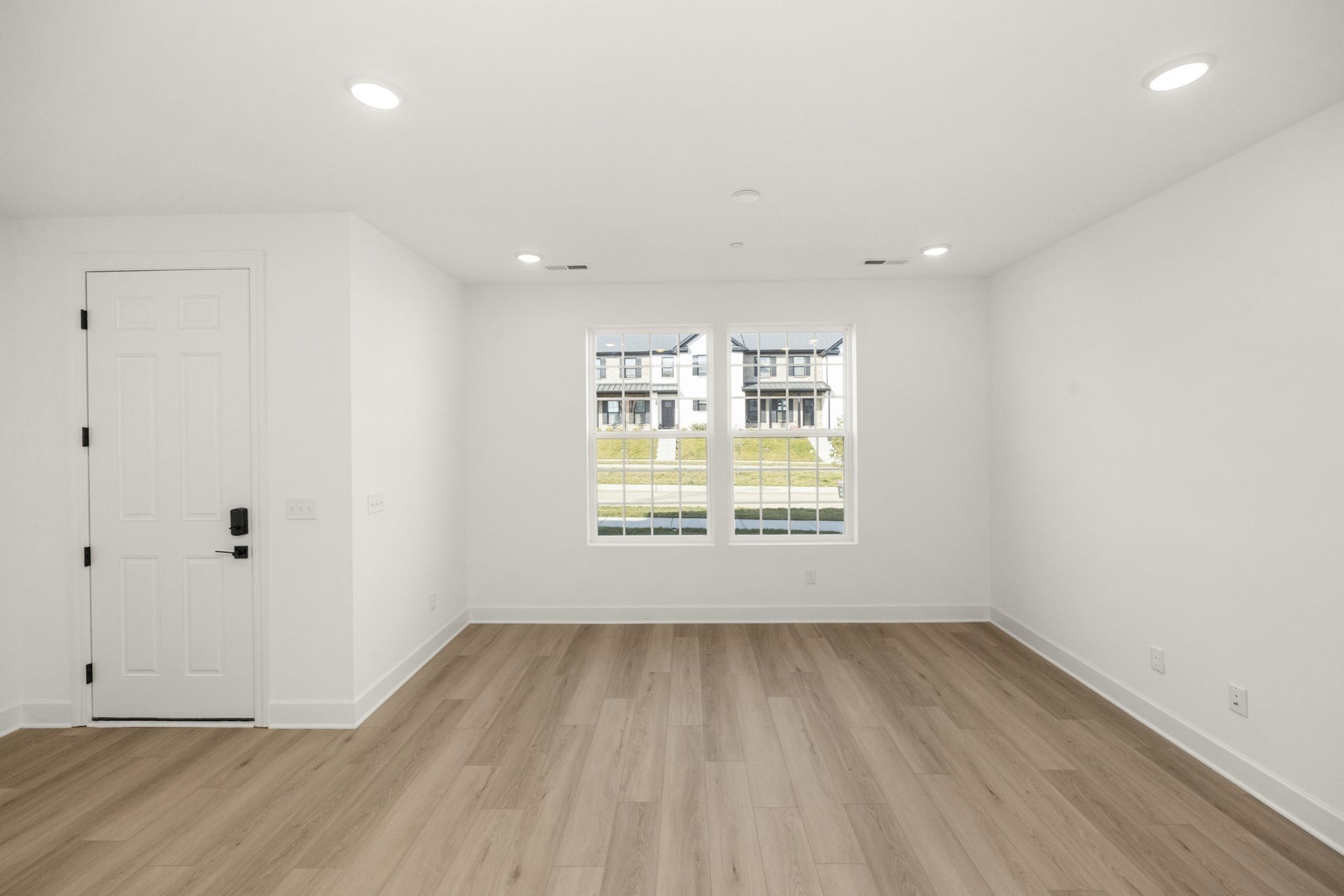 325 Lynwood Station Boulevard, Mount Juliet, TN 37122 Pictures are of previously completed home of the same floorplan. Options and features may vary.