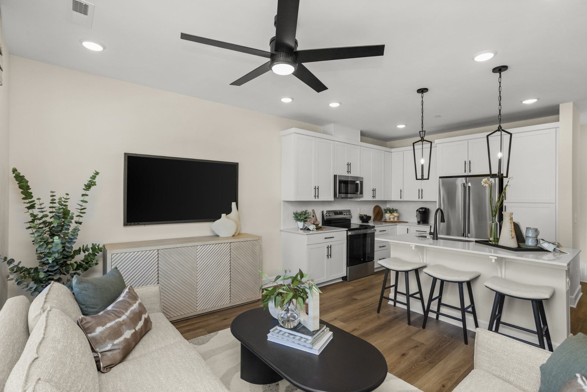 325 Lynwood Station Boulevard, Mount Juliet, TN 37122 Photo is virtually staged to illustrate the home's potential. Furnishings and dcor are not included. Options and features may vary.