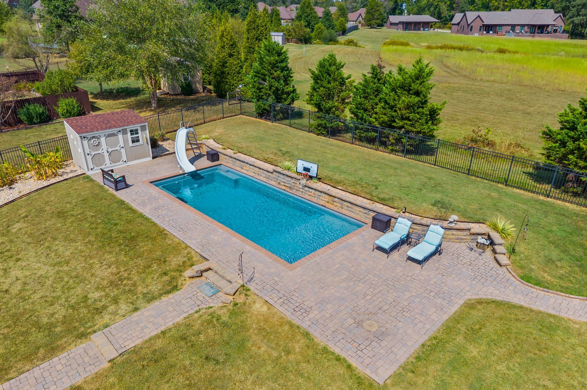 510 Falcon Crk, Lebanon, TN 37087 Aerial view of Pool
