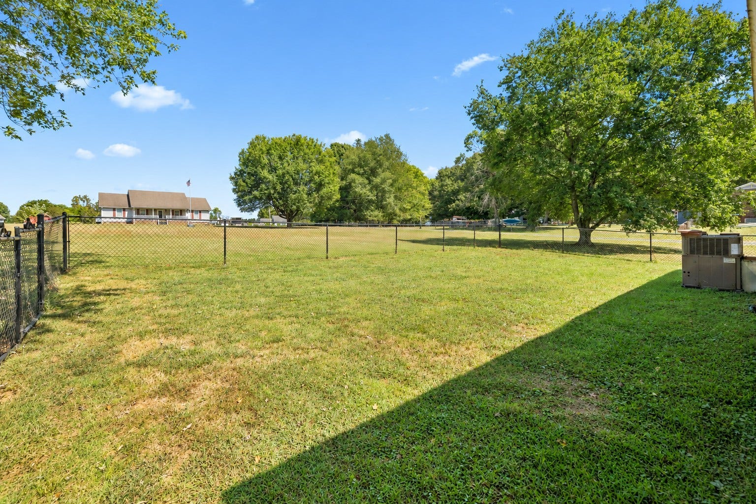2734 Carters Creek Station Rd, Columbia, TN 38401 2734 Carters Creek Station Rd, Columbia, TN 38401