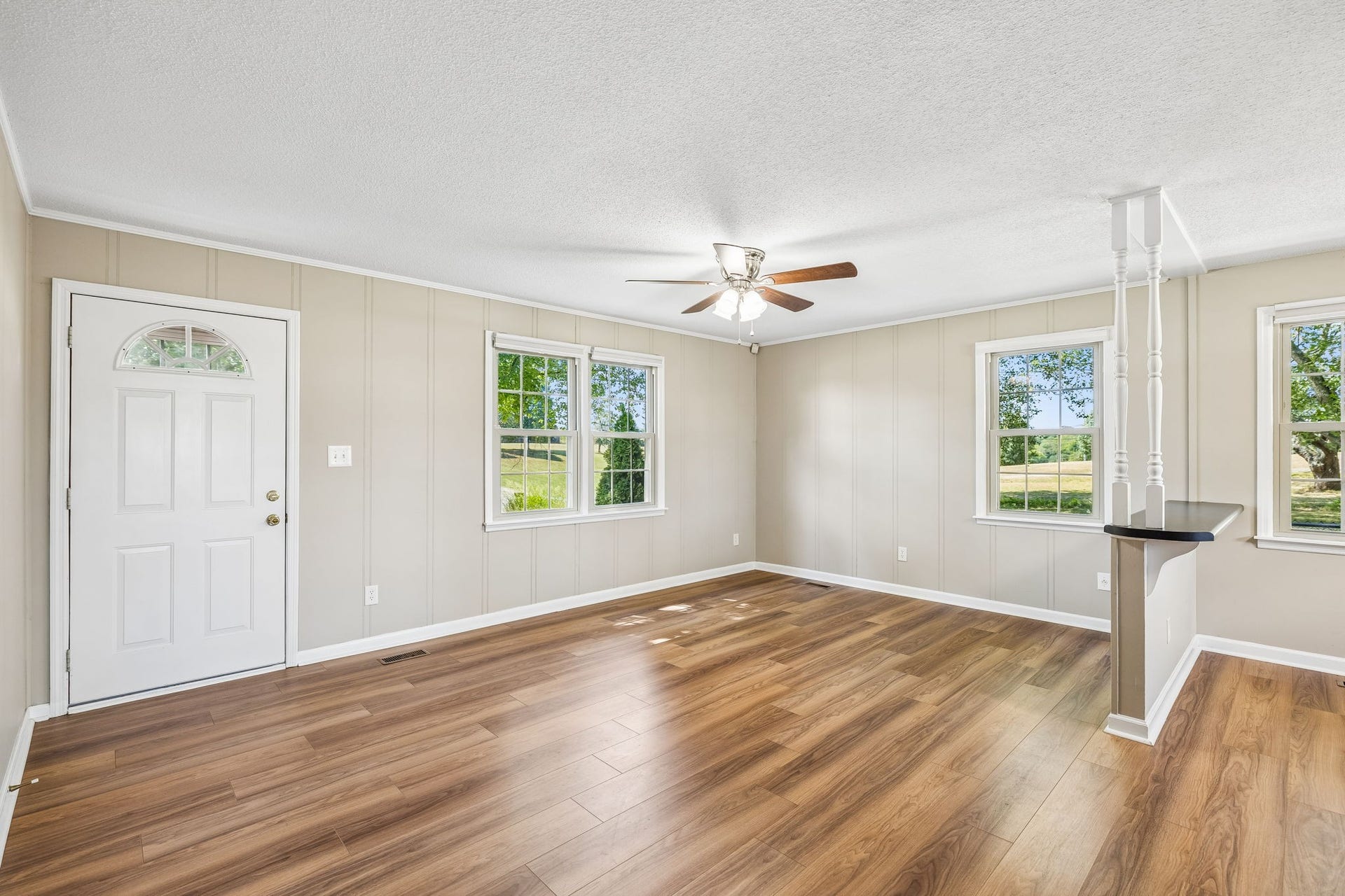 2734 Carters Creek Station Rd, Columbia, TN 38401 2734 Carters Creek Station Rd, Columbia, TN 38401