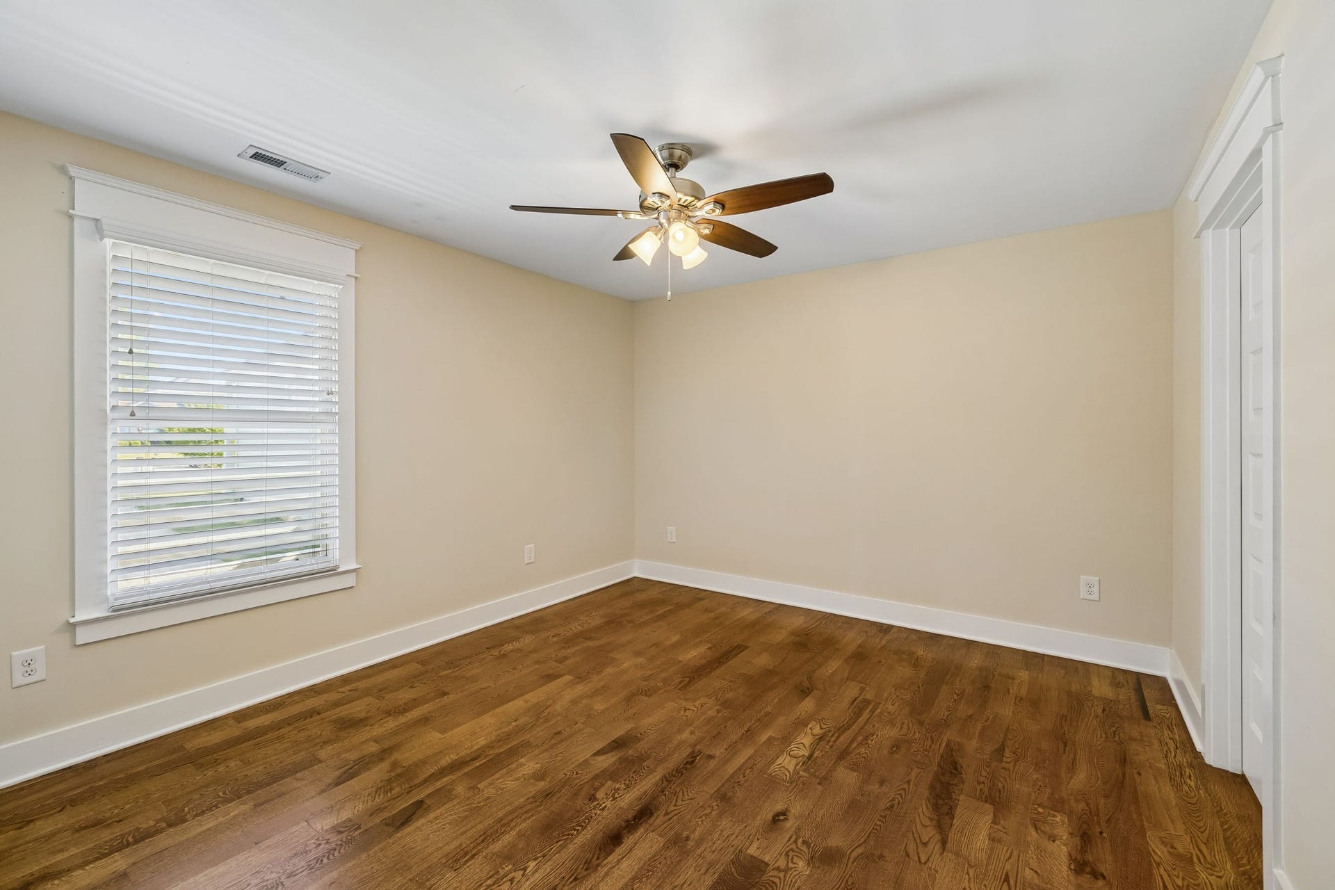 904B Delmas Ave, Nashville, TN 37216 904B Delmas Ave, Nashville, TN 37216