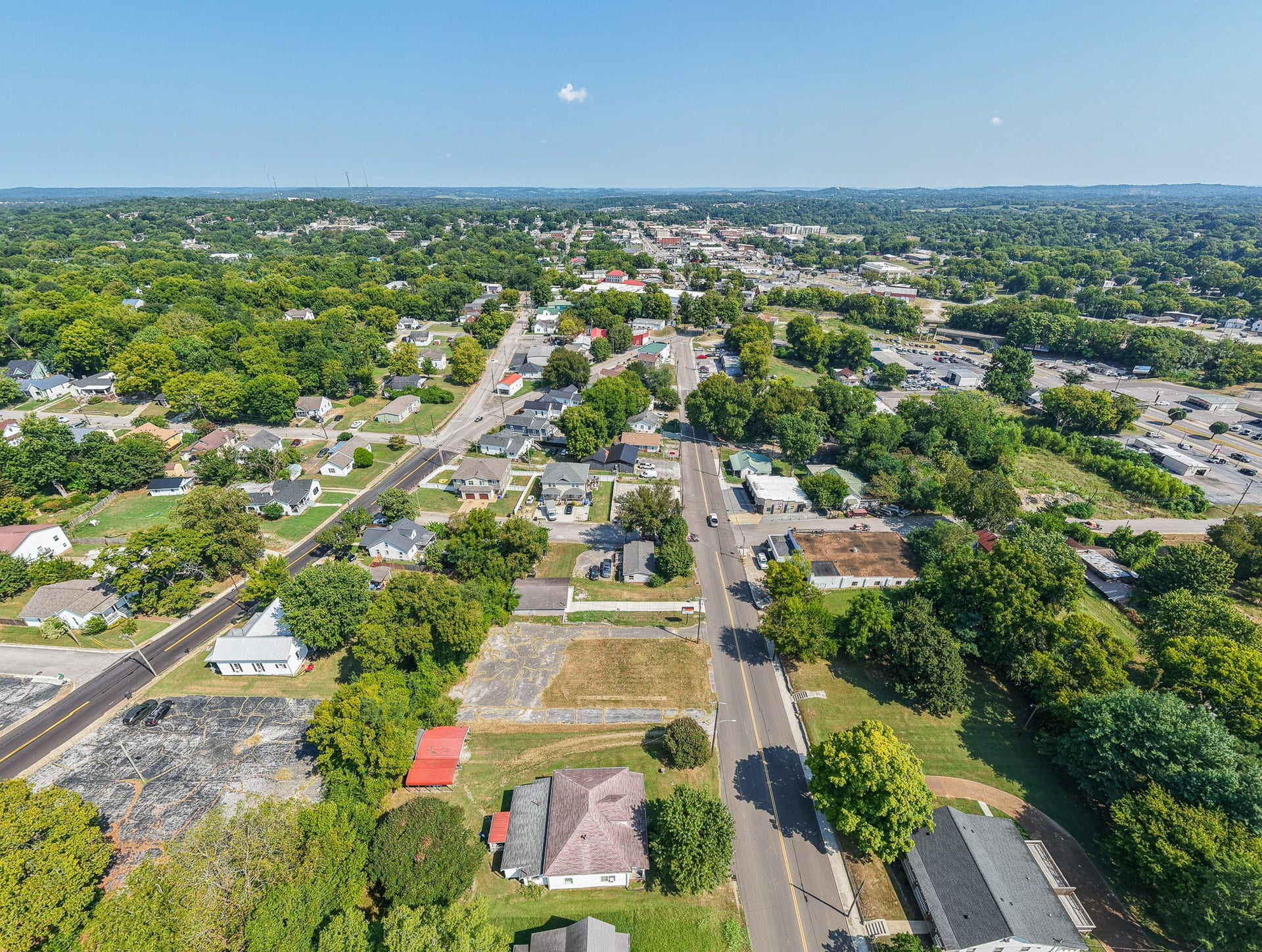1504 S Main St, Columbia, TN 38401 1504 S Main St, Columbia, TN 38401