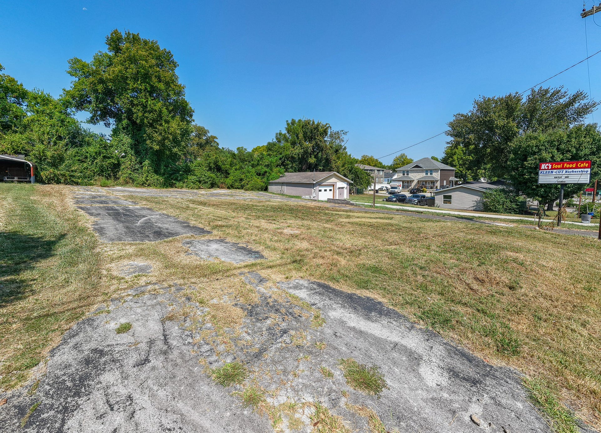 1504 S Main St, Columbia, TN 38401 1504 S Main St, Columbia, TN 38401