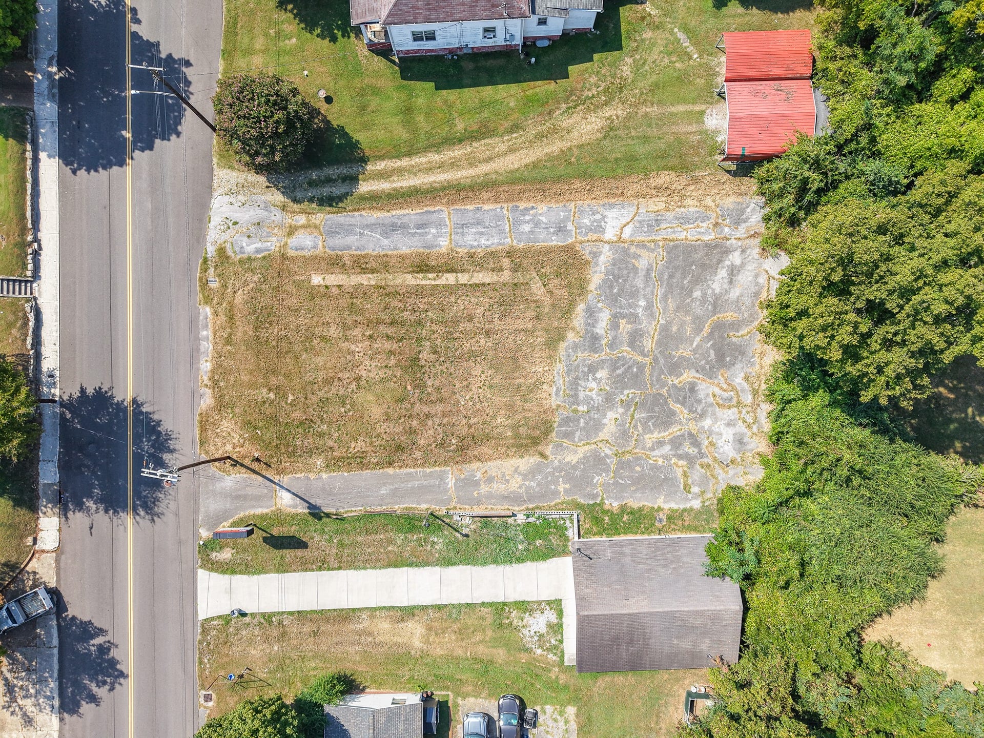 1504 S Main St, Columbia, TN 38401 1504 S Main St, Columbia, TN 38401