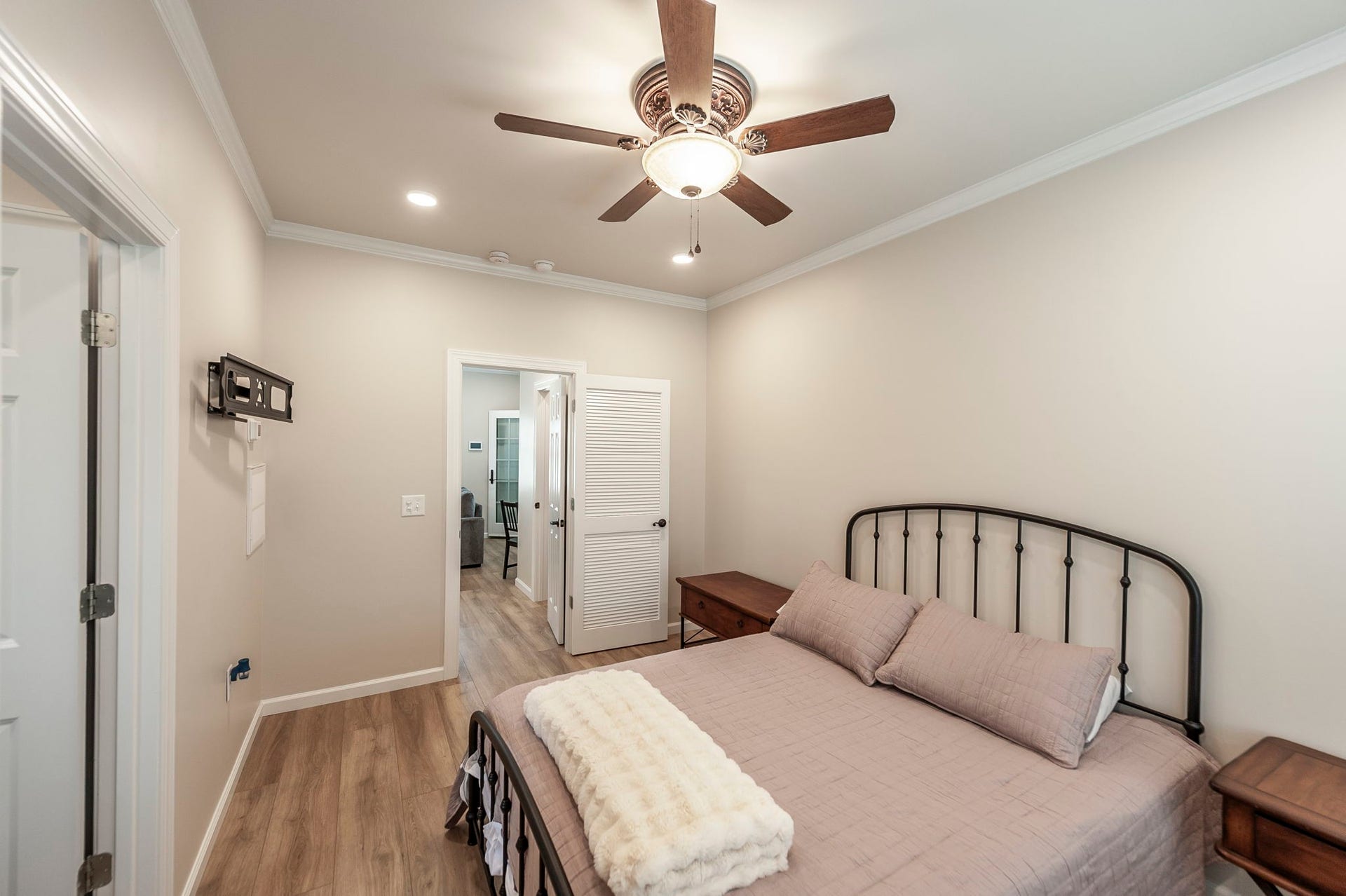 1205 Sequoya Trl, Columbia, TN 38401 1205 Sequoya Trl, Columbia, TN 38401