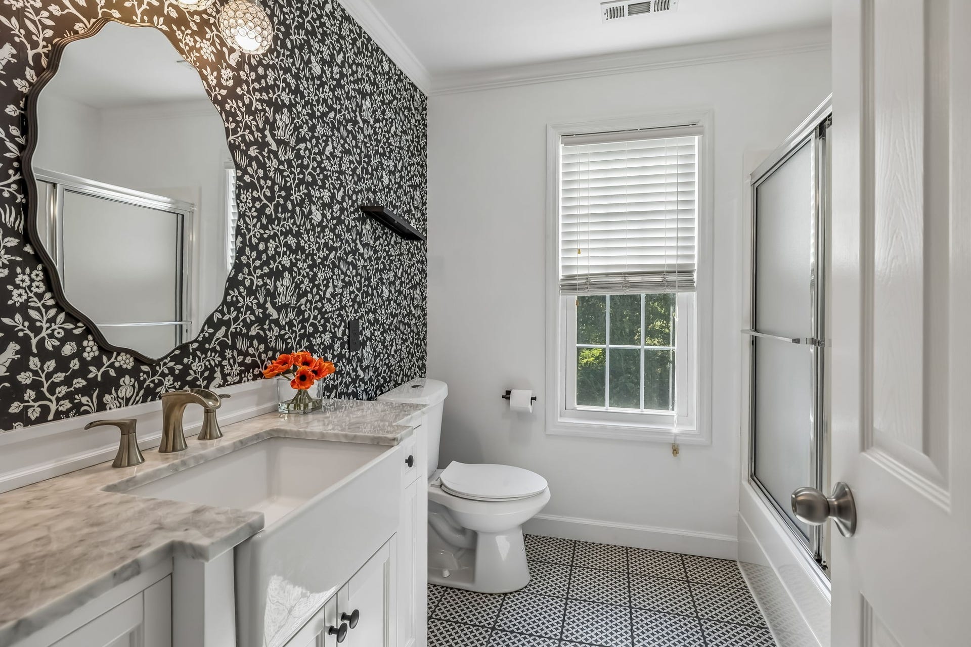1404 Brook Dr, Columbia, TN 38401 1404 Brook Dr, Columbia, TN 38401