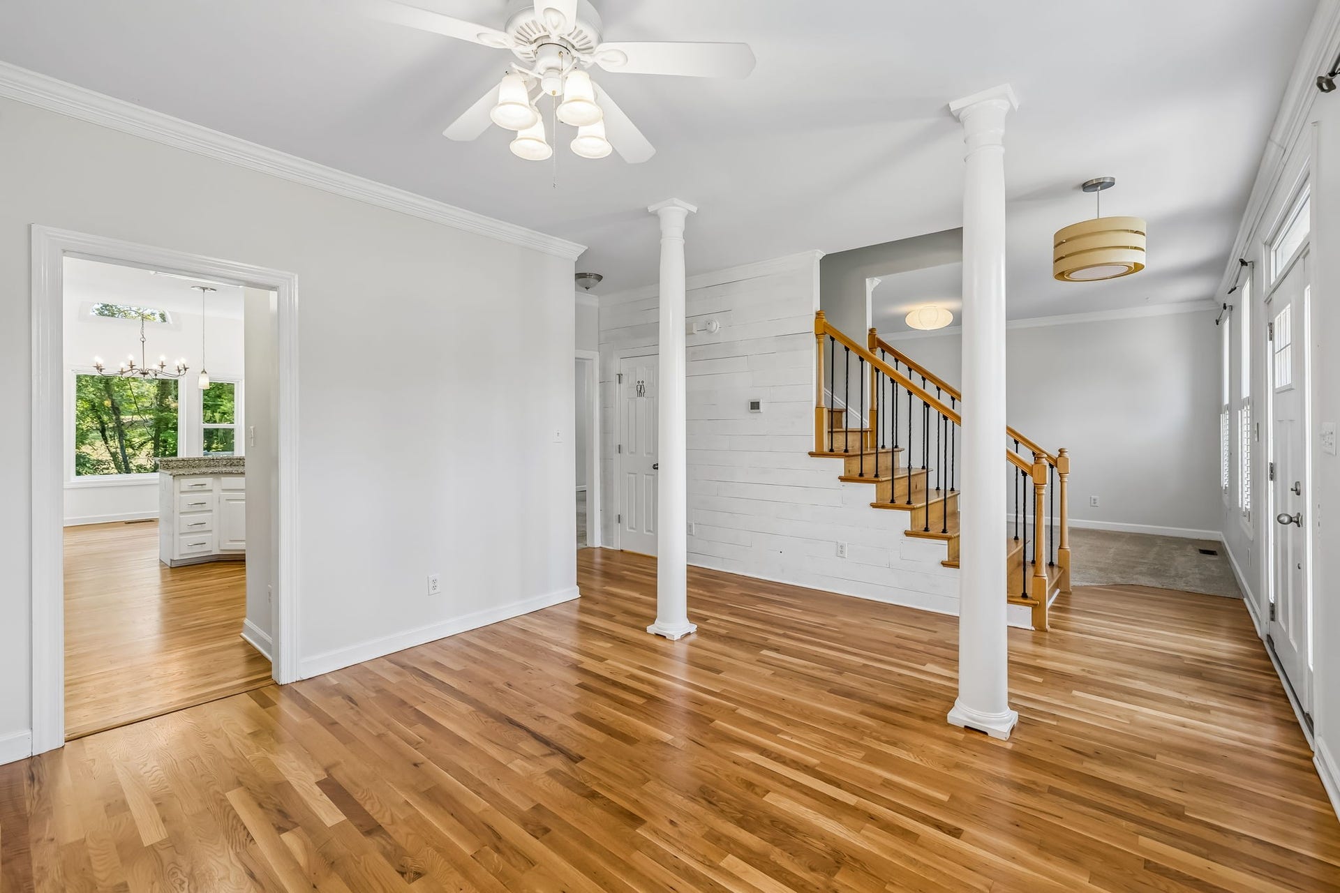1404 Brook Dr, Columbia, TN 38401 1404 Brook Dr, Columbia, TN 38401
