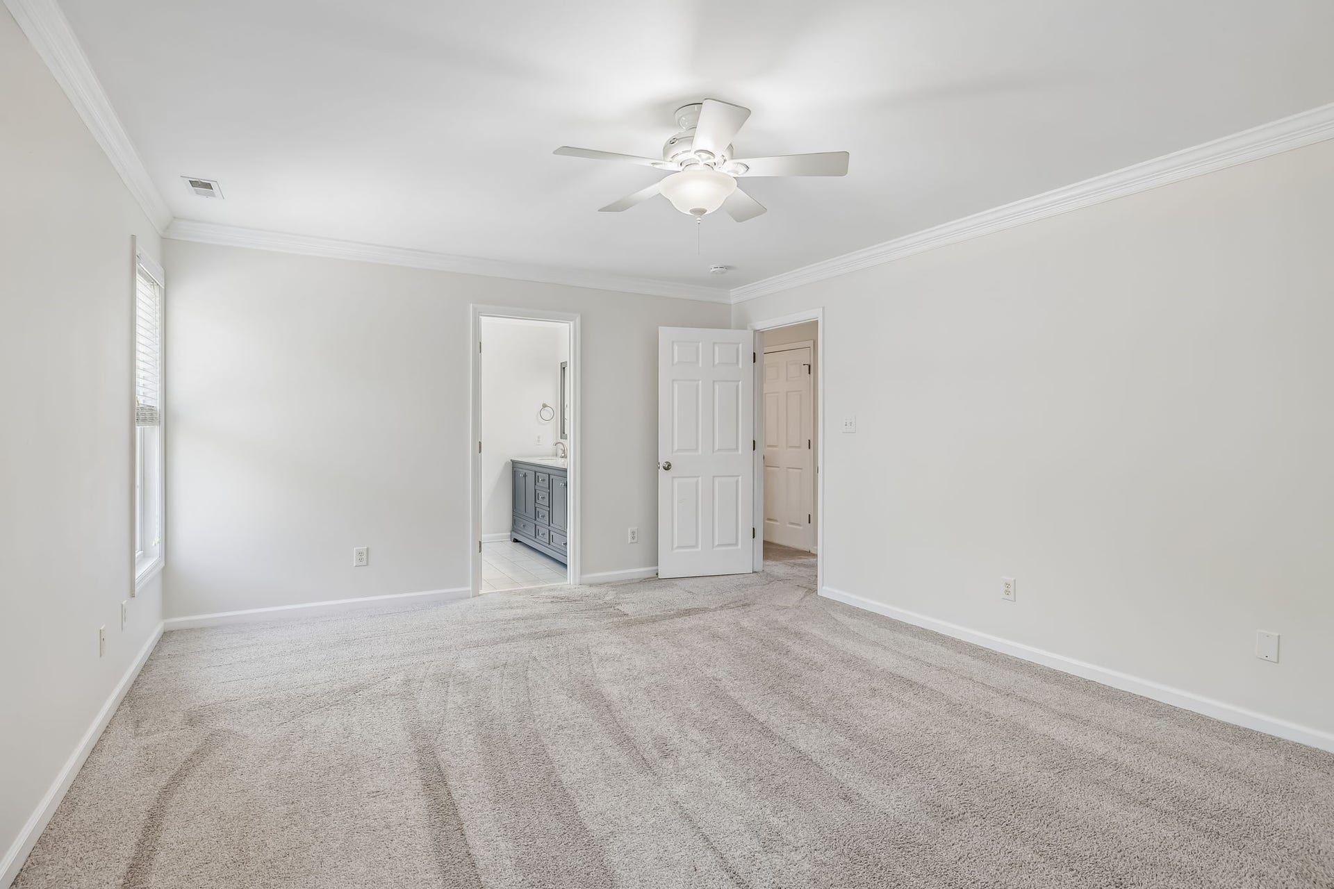 1404 Brook Dr, Columbia, TN 38401 1404 Brook Dr, Columbia, TN 38401