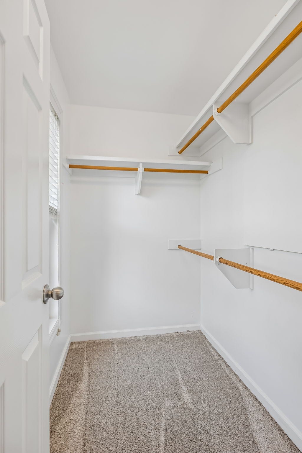 1404 Brook Dr, Columbia, TN 38401 1404 Brook Dr, Columbia, TN 38401