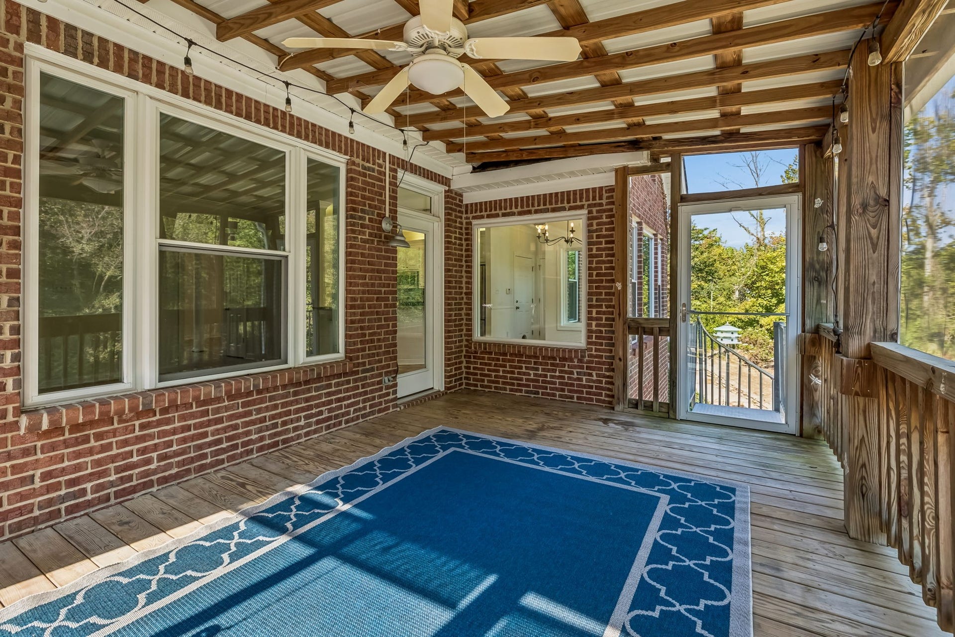 1404 Brook Dr, Columbia, TN 38401 1404 Brook Dr, Columbia, TN 38401