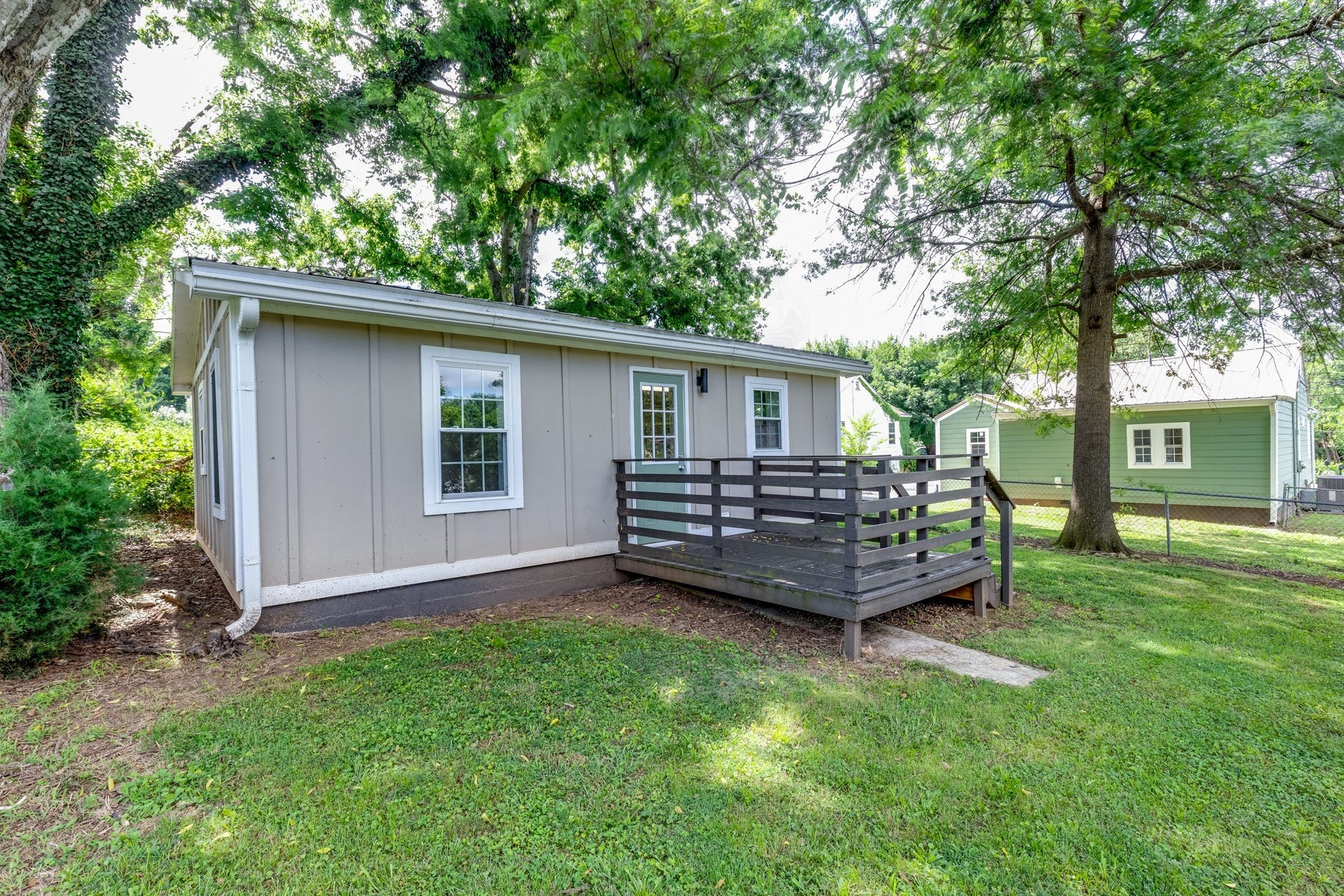 404 Green Acres Dr, Columbia, TN 38401 404 Green Acres Dr, Columbia, TN 38401