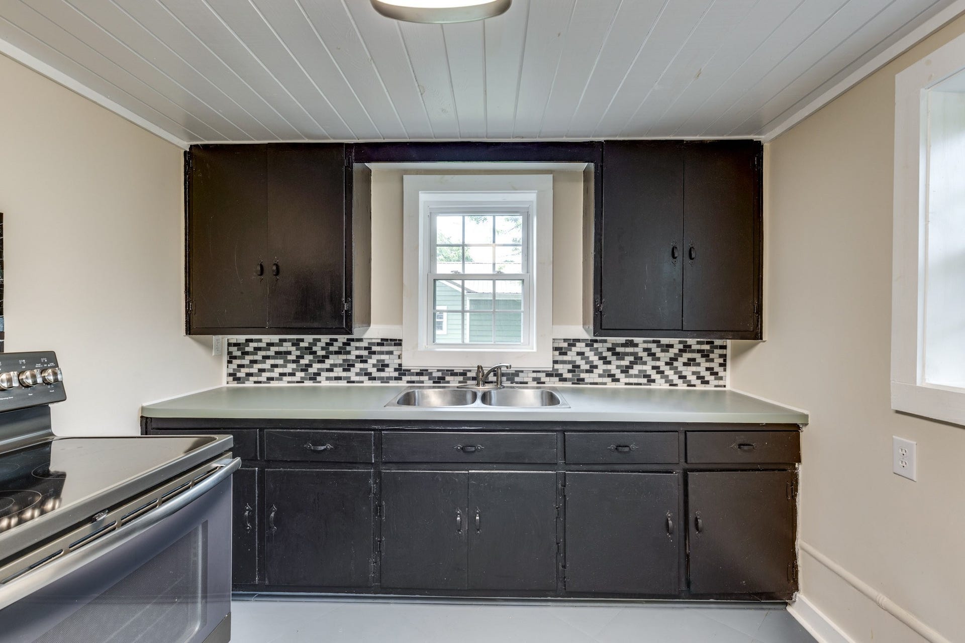 404 Green Acres Dr, Columbia, TN 38401 404 Green Acres Dr, Columbia, TN 38401