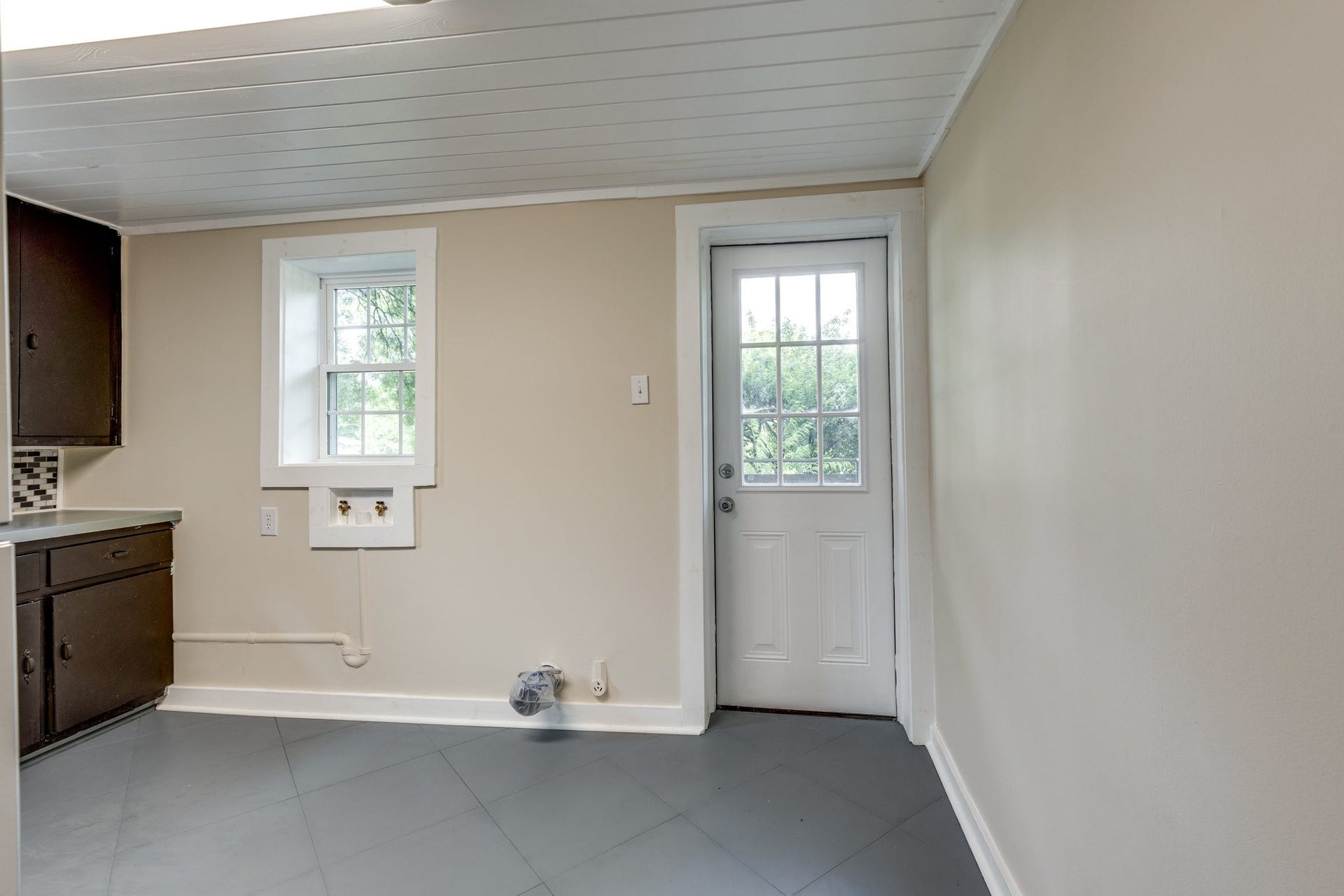 404 Green Acres Dr, Columbia, TN 38401 404 Green Acres Dr, Columbia, TN 38401