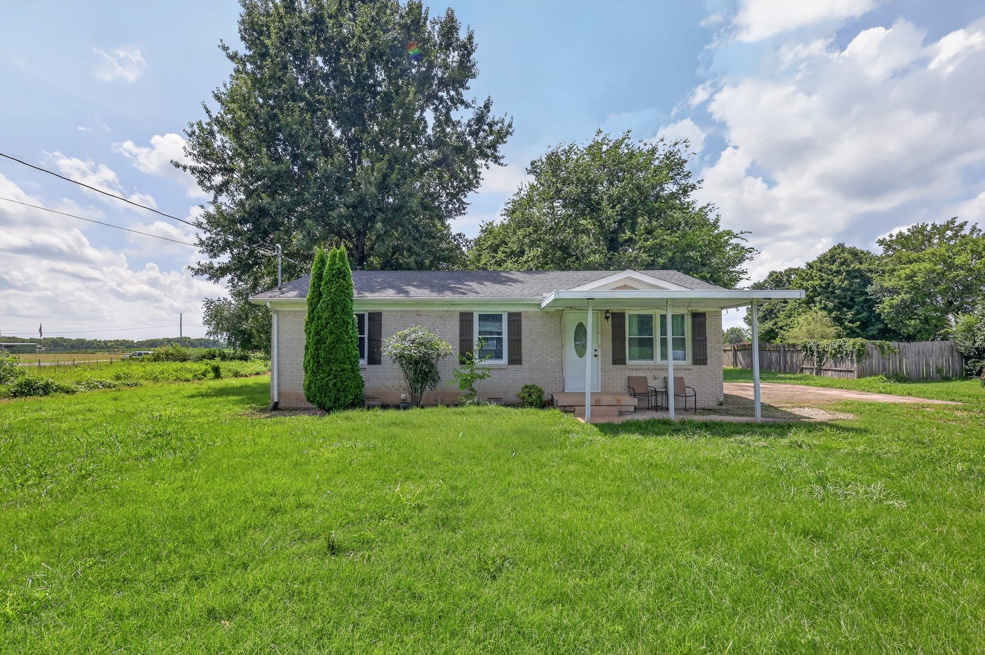 102 Lakeside Dr, Columbia, TN 38401 102 Lakeside Dr, Columbia, TN 38401
