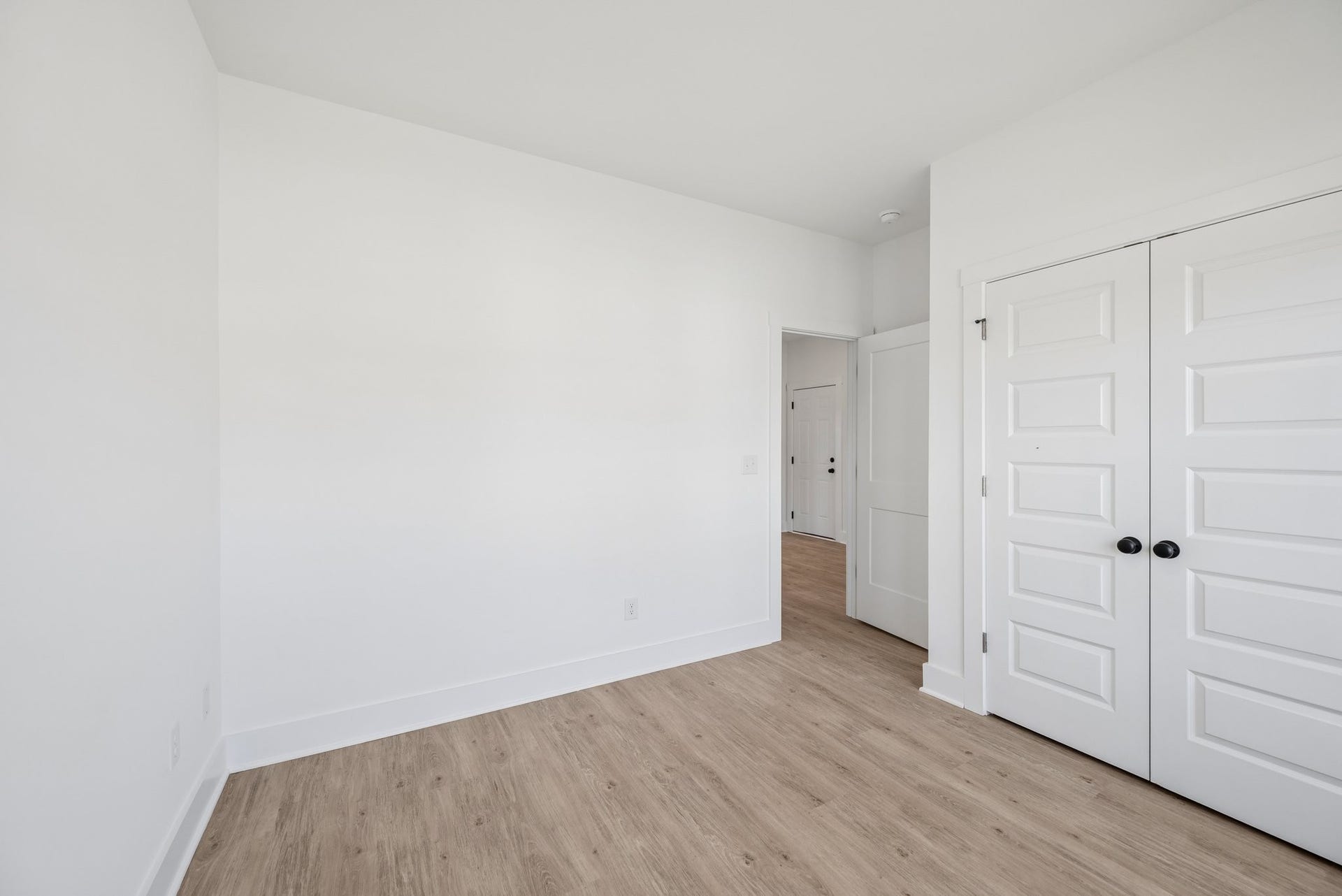 3204 Gravity Dr, Columbia, TN 38401 Bedroom