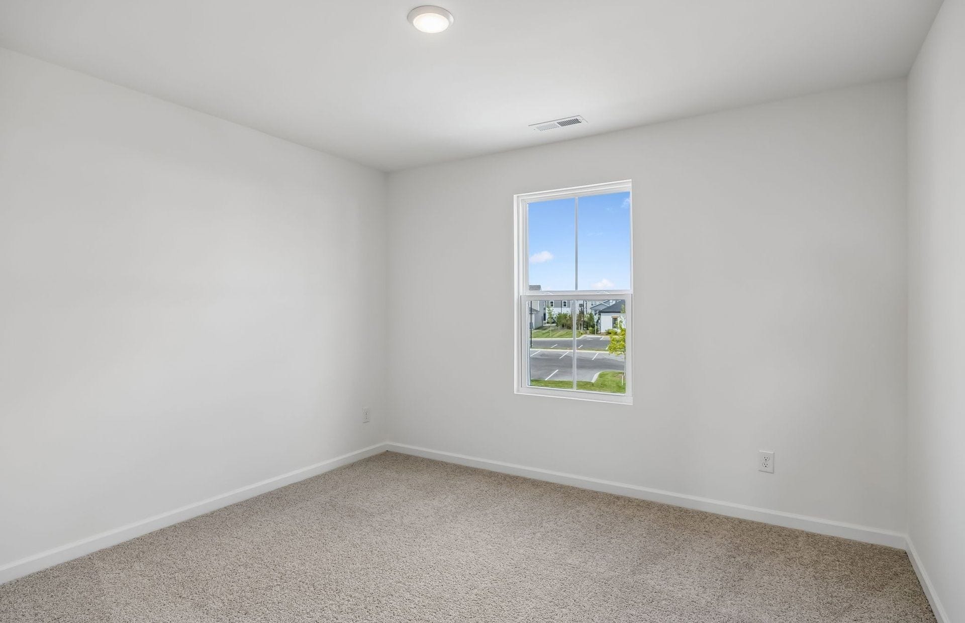 3241 Barrel Oak Pass, Columbia, TN 38401