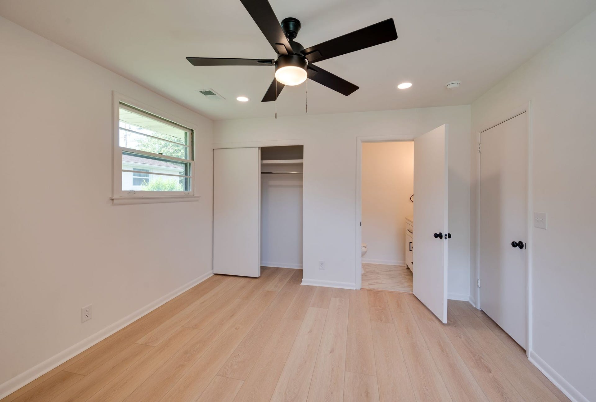 3234 Moorewood Dr, Nashville, TN 37207 3234 Moorewood Dr, Nashville, TN 37207