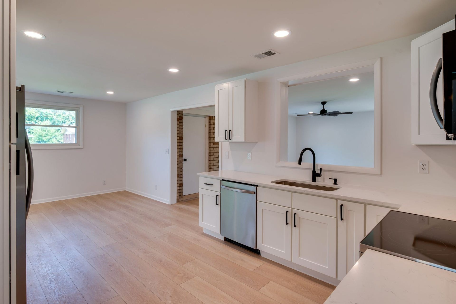 3234 Moorewood Dr, Nashville, TN 37207 3234 Moorewood Dr, Nashville, TN 37207