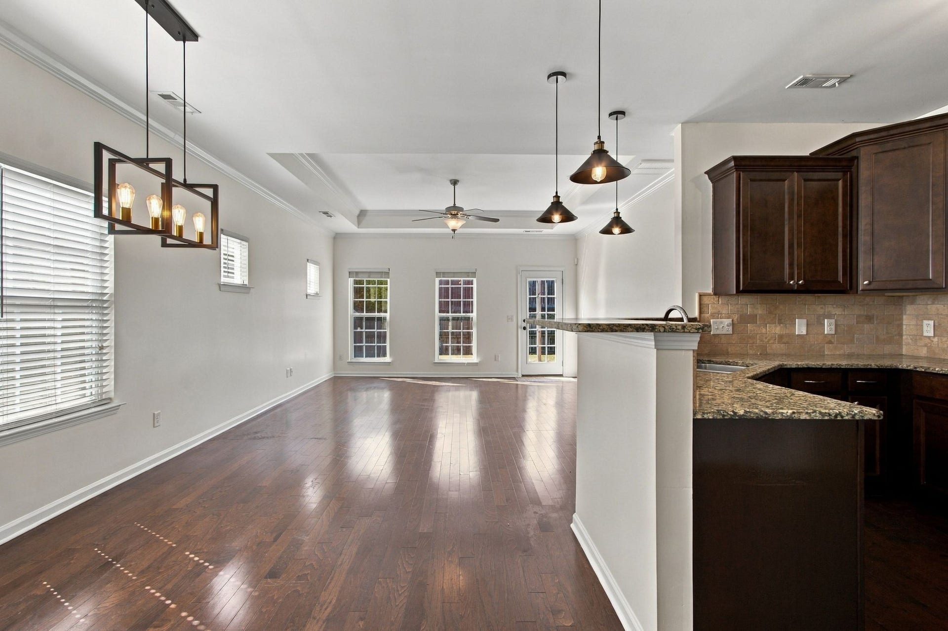 2539 Walpole Ln, Columbia, TN 38401 2539 Walpole Ln, Columbia, TN 38401