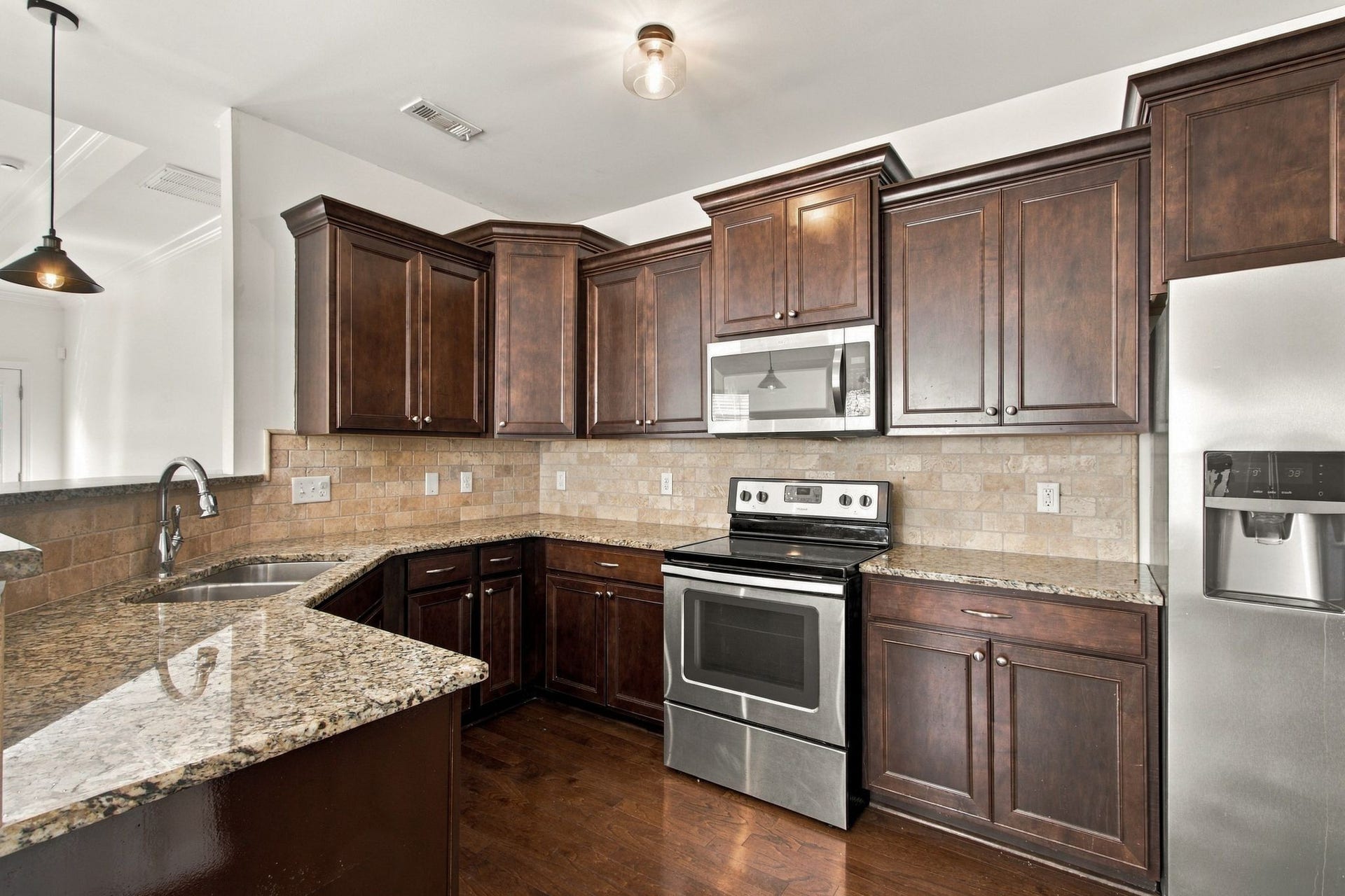 2539 Walpole Ln, Columbia, TN 38401 2539 Walpole Ln, Columbia, TN 38401