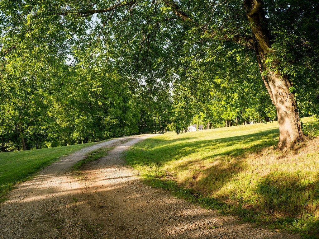 2351 Harlan Rd, Columbia, TN 38401 2351 Harlan Rd, Columbia, TN 38401