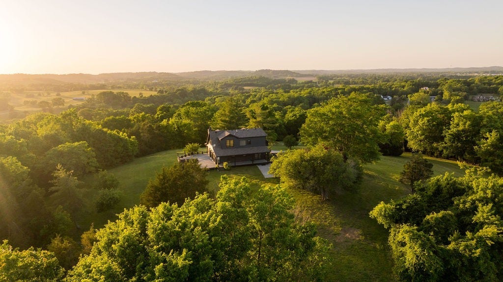 2351 Harlan Rd, Columbia, TN 38401 2351 Harlan Rd, Columbia, TN 38401