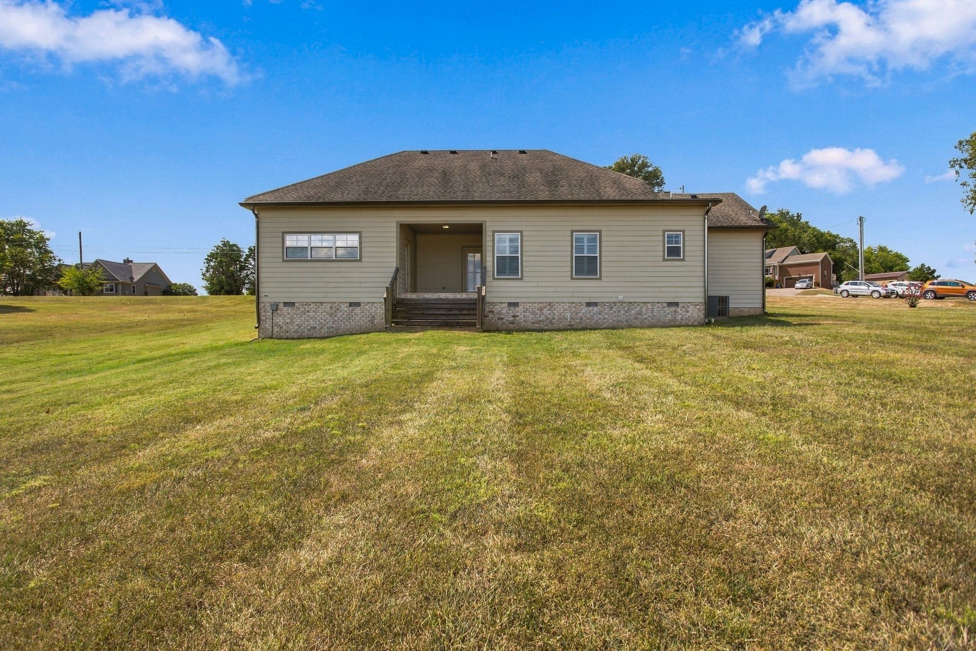 1208 Wiltshire Ct, Columbia, TN 38401 1208 Wiltshire Ct, Columbia, TN 38401