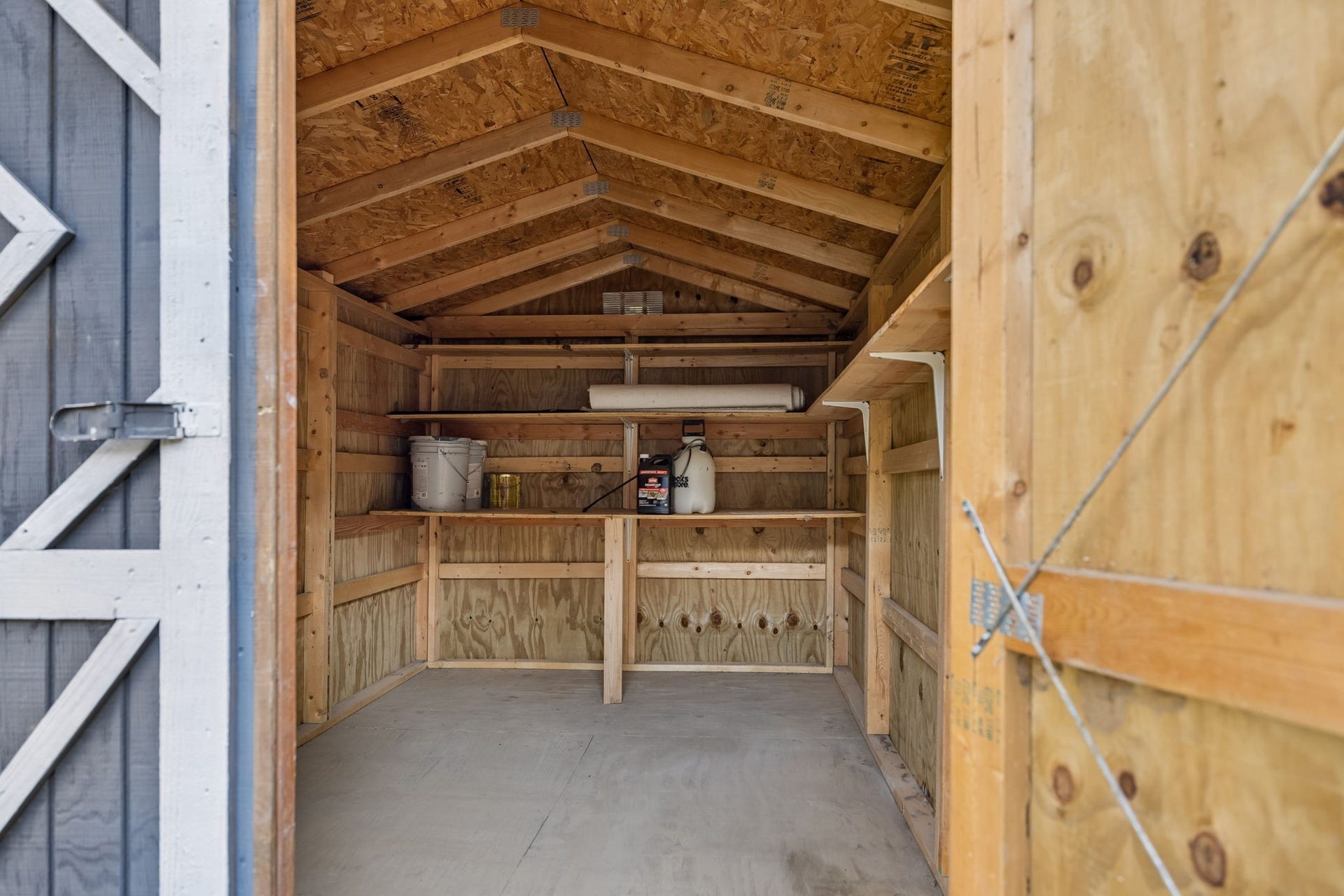 209 Olive St, Mount Pleasant, TN 38474 209 Olive St, Mount Pleasant, TN 38474